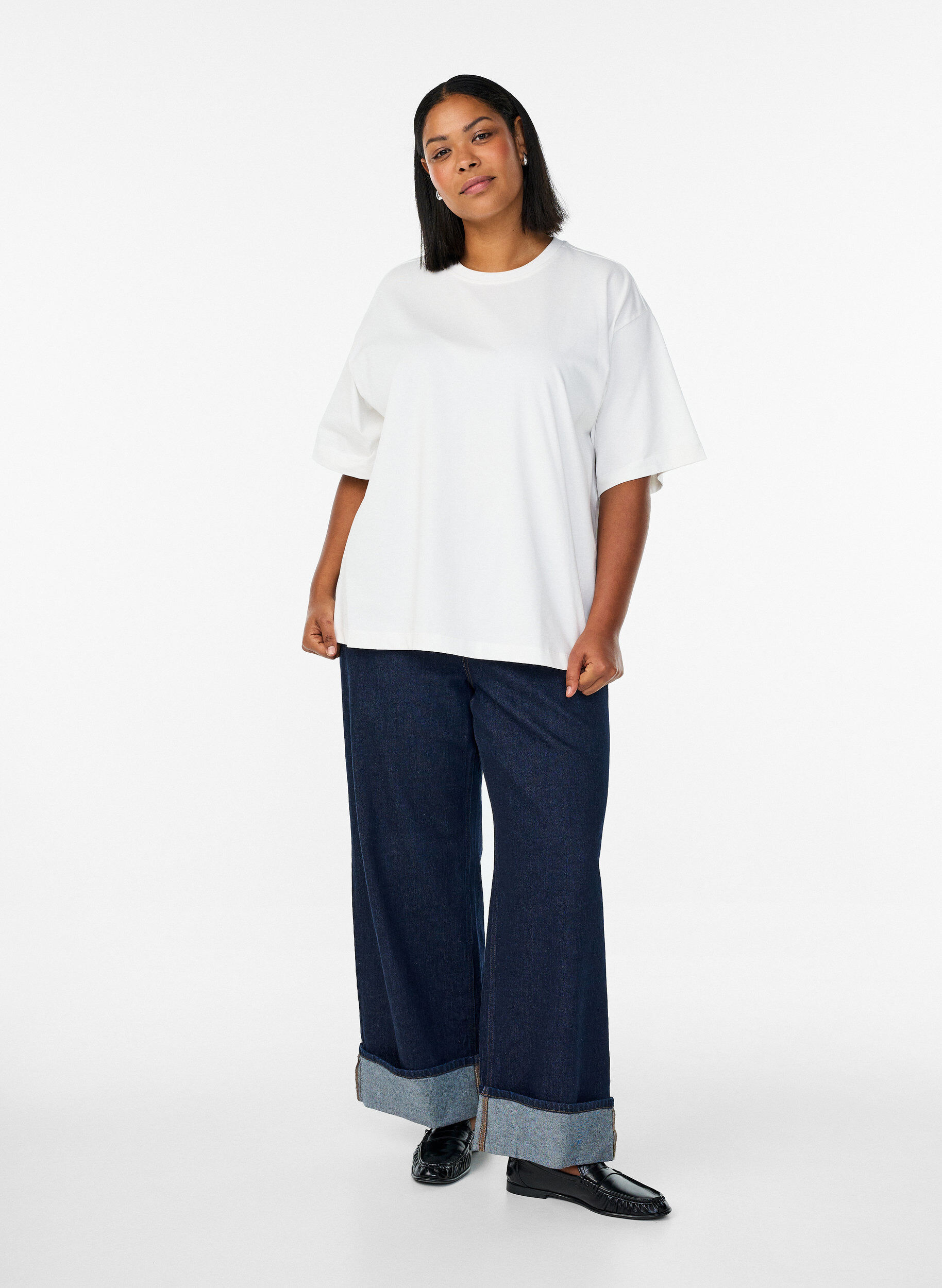 Zizzi Oversized T-shirt met halflange mouwen, Wit, Model image number 1