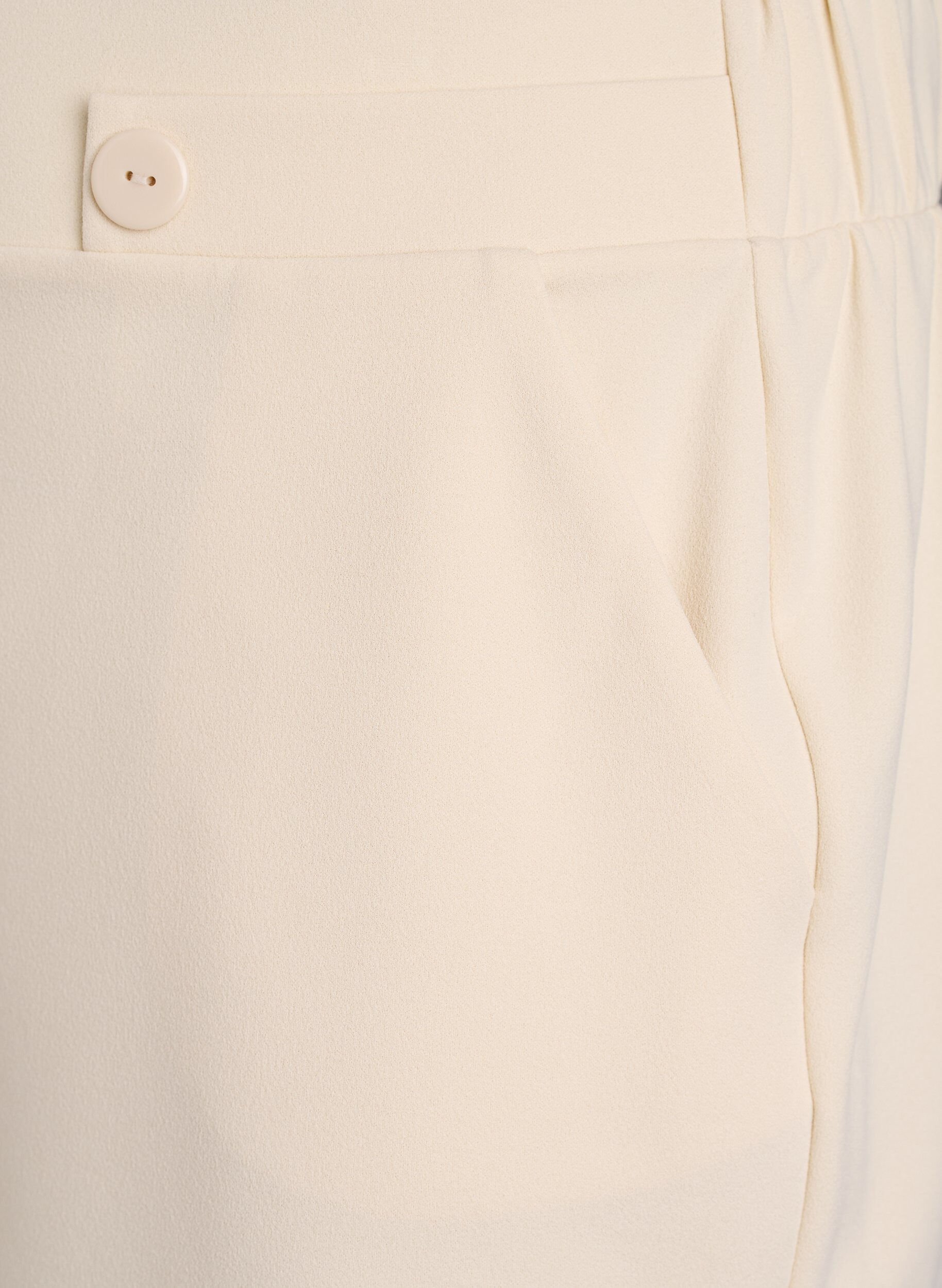 Zizzi Korte broek met zakken en losse pasvorm, Beige, Packshot image number 2