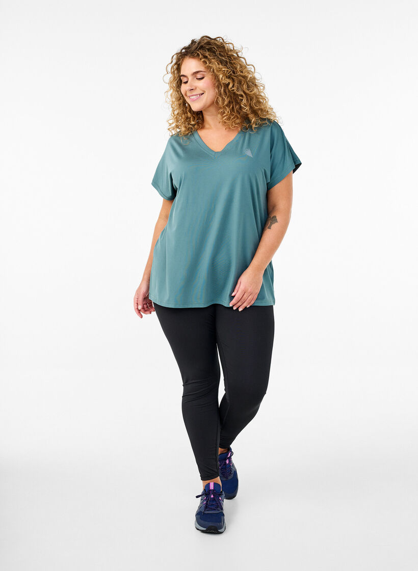 Losvallend sport T-shirt met V-hals, Groen, Model image number 1