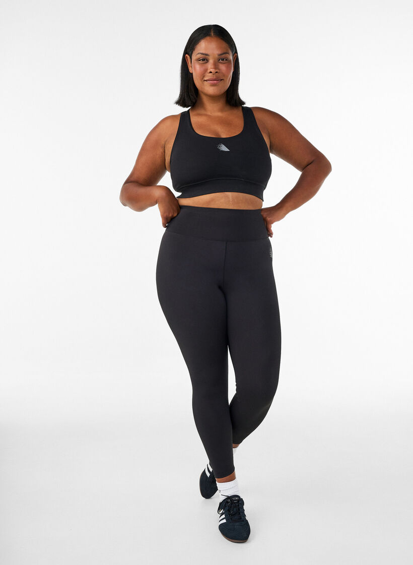 Trainingspanties met high waist en zak in de tailleband, Zwart, Model image number 0