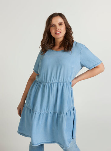 Denim jurk met korte mouwen en plooien, Light blue denim, Model image number 0