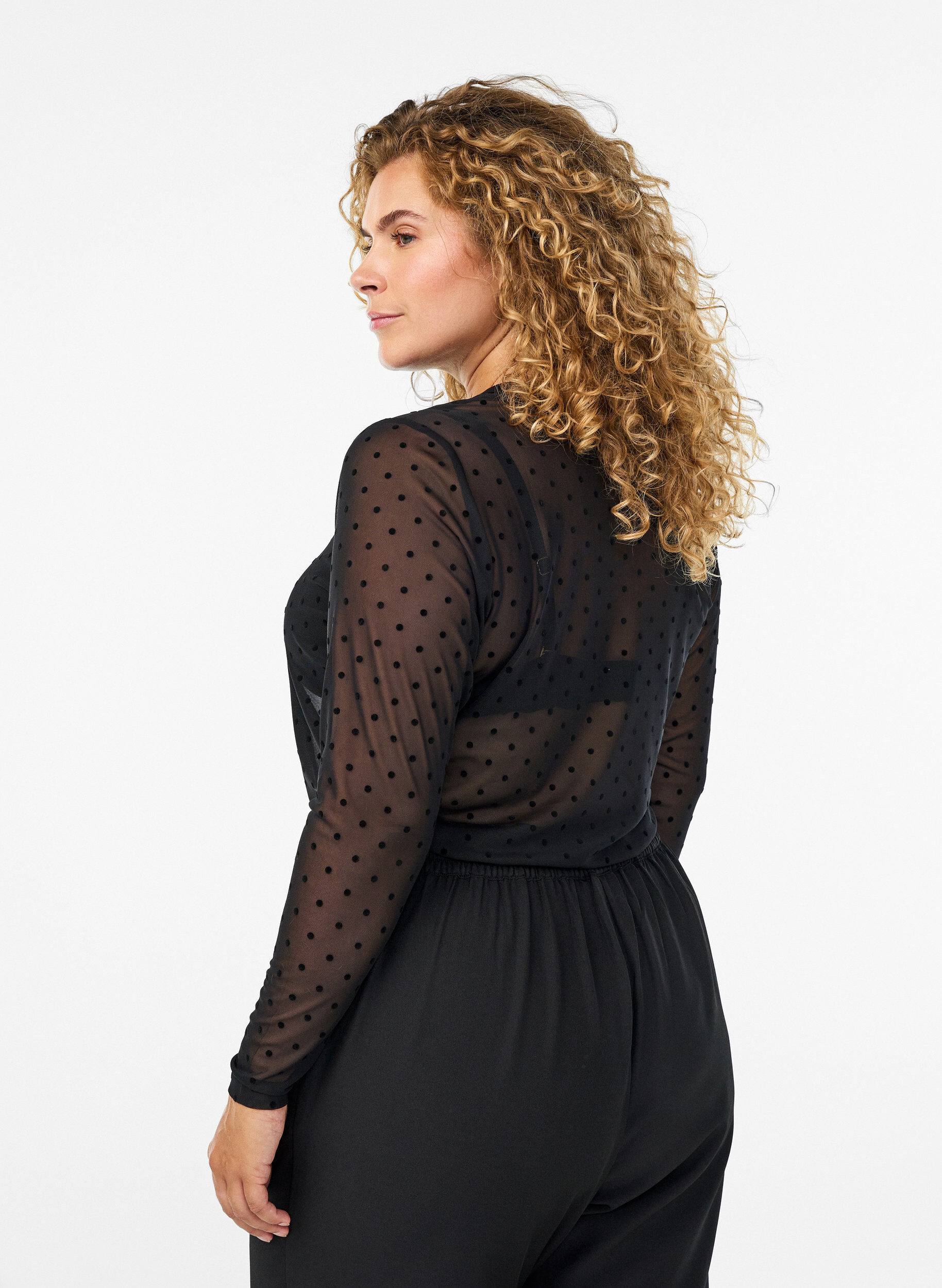 Zizzi Mesh blouse met stippen, Zwart, Model image number 2