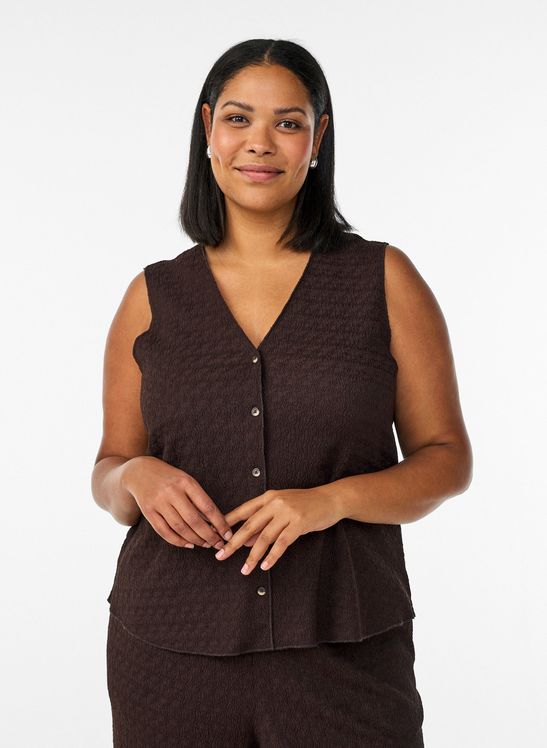 ZizziMouwloos top met een golvende textuur en knoopsluiting, Bruin, Model image number 0