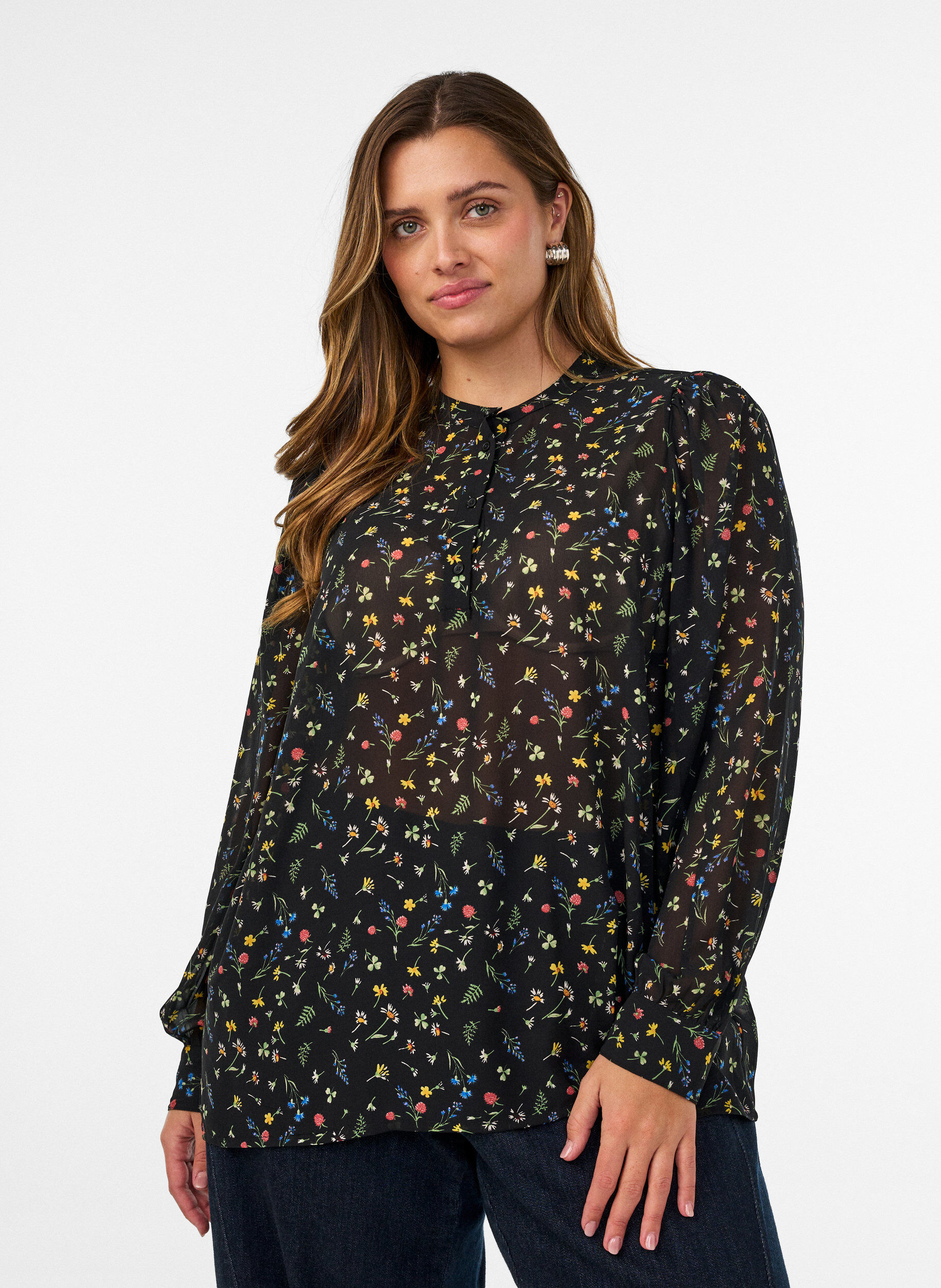 ZizziBlouse met all-overprint en korte knoopsluiting, Zwart, Model image number 0