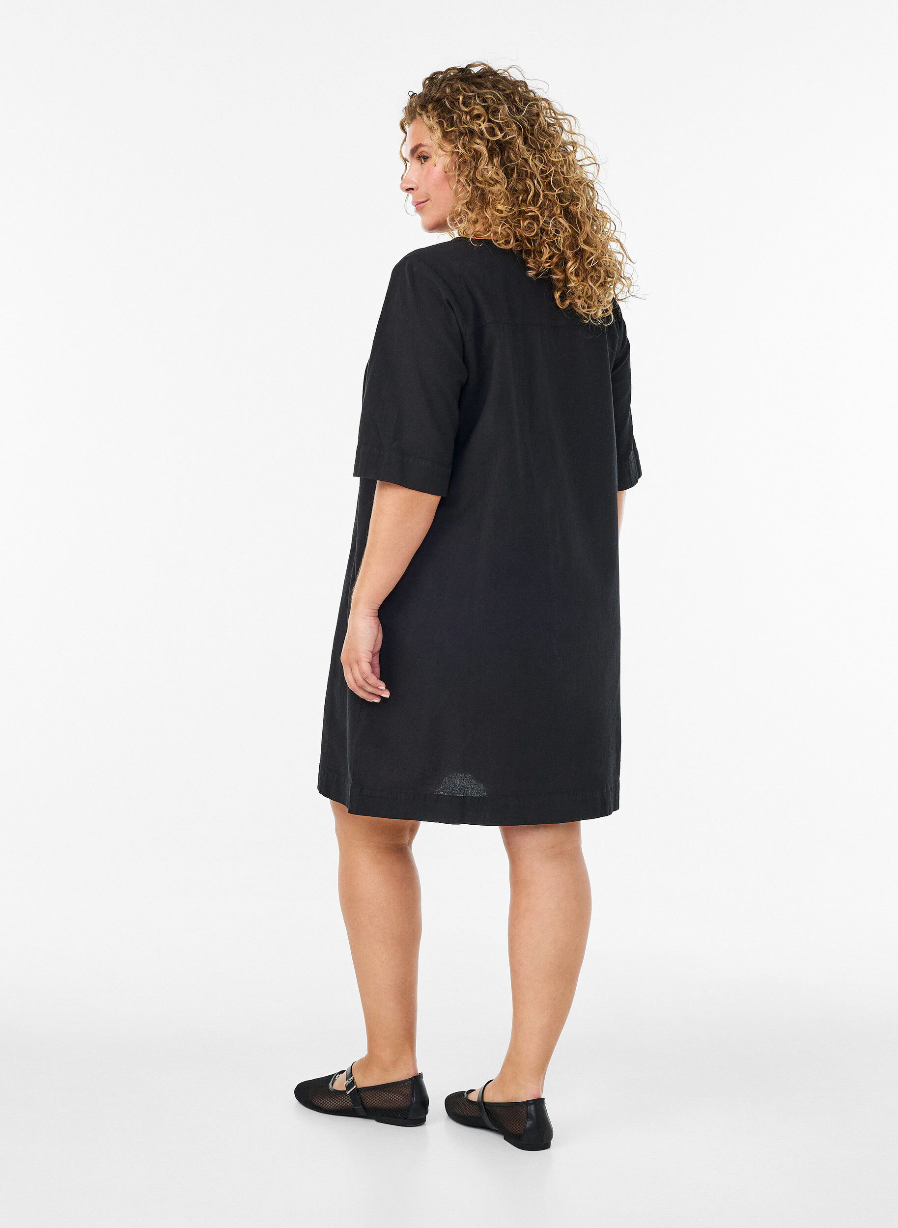 ZizziKatoenen jurk met korte mouwen en zakken, Zwart, Model image number 2