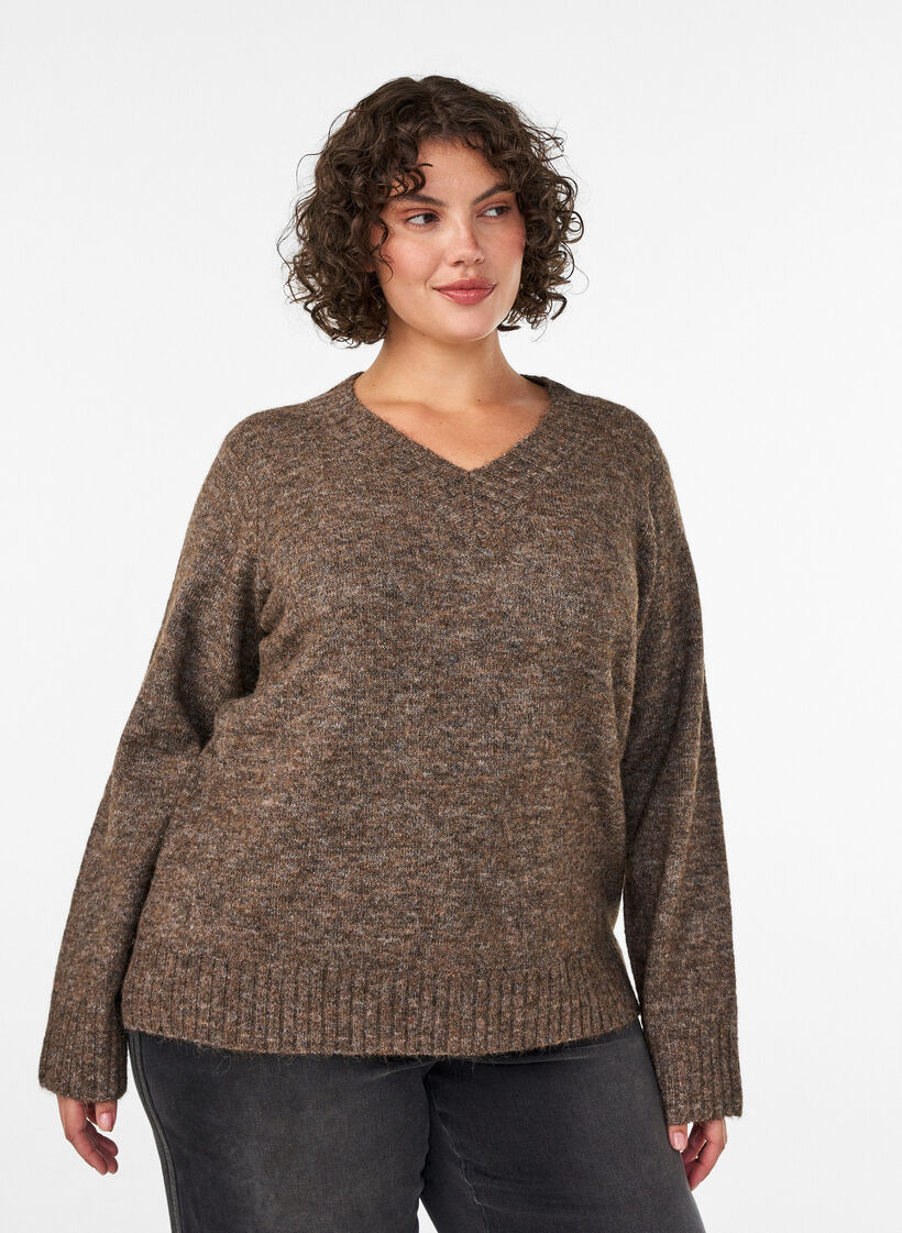 Jumper met V-hals, Bruin, Model image number 0