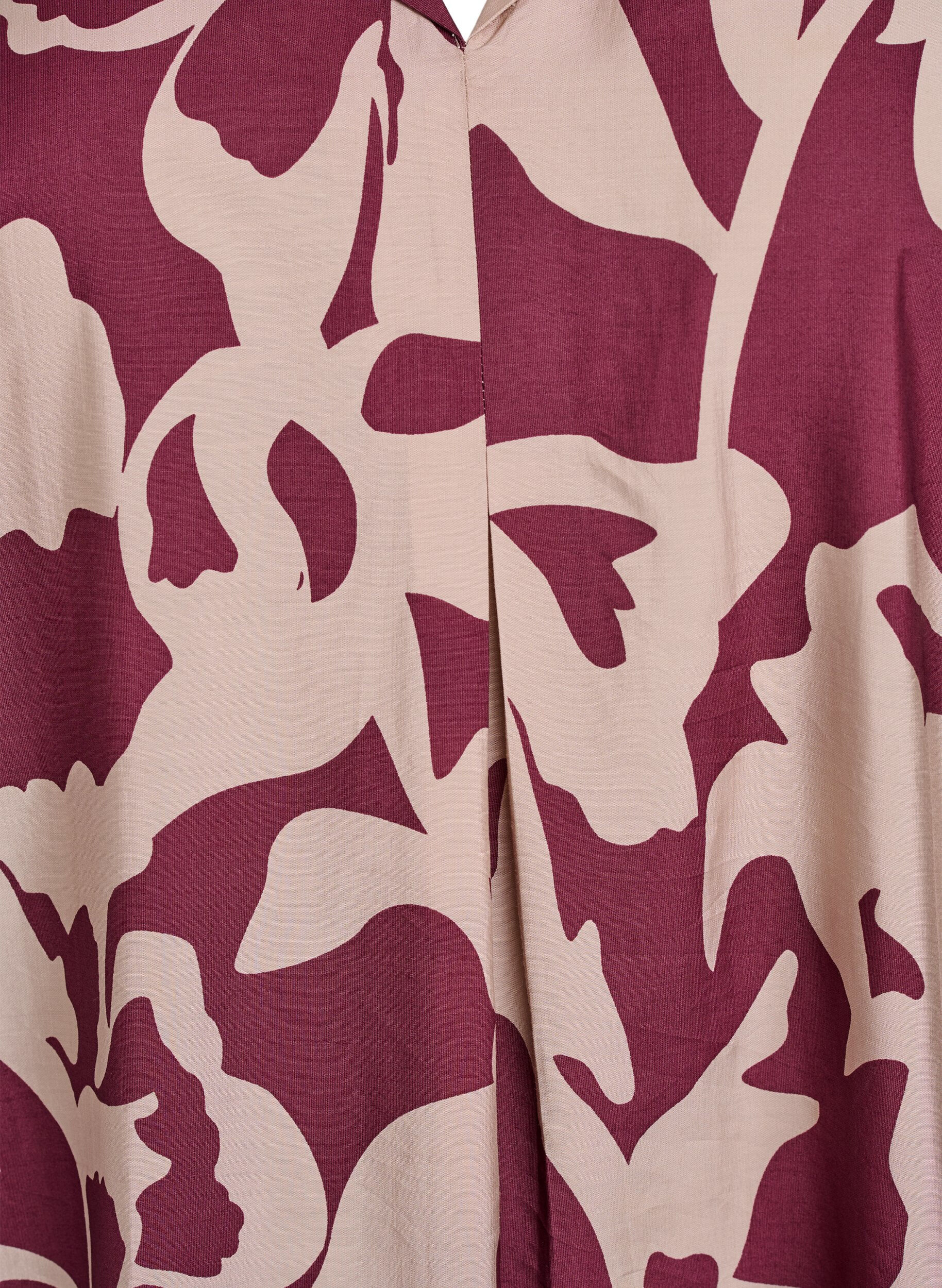 Zizzi Knielange jurk met print en V-hals, Rood, Packshot image number 2