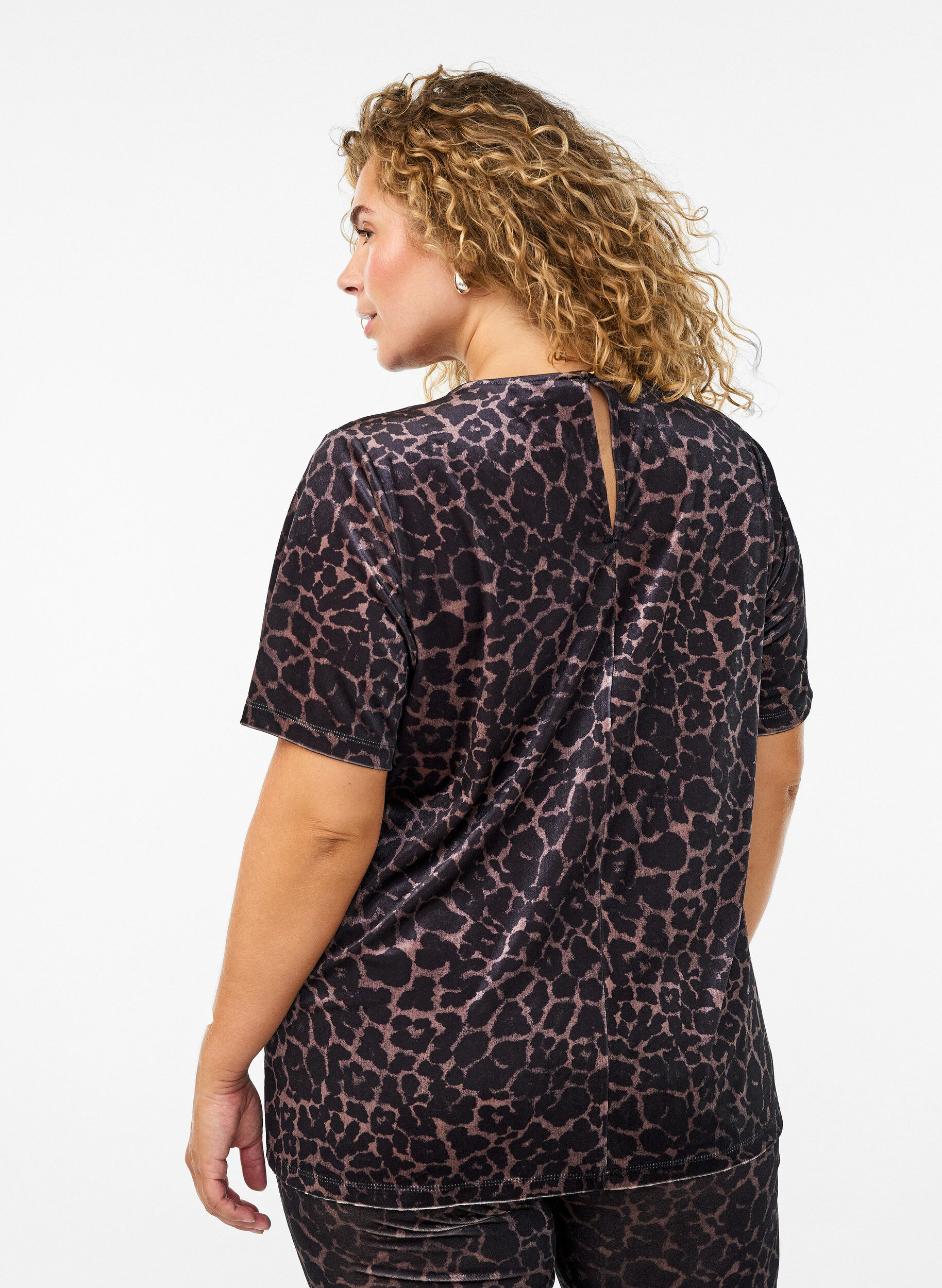 Zizzi Velourt-shirt met korte mouwen, Bruin, Model image number 2