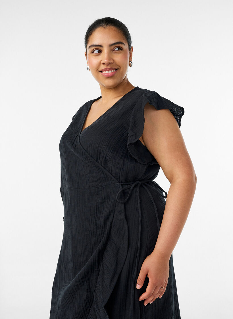 Omslagjurk in katoenen mousseline met ruches, Zwart, Model image number 2