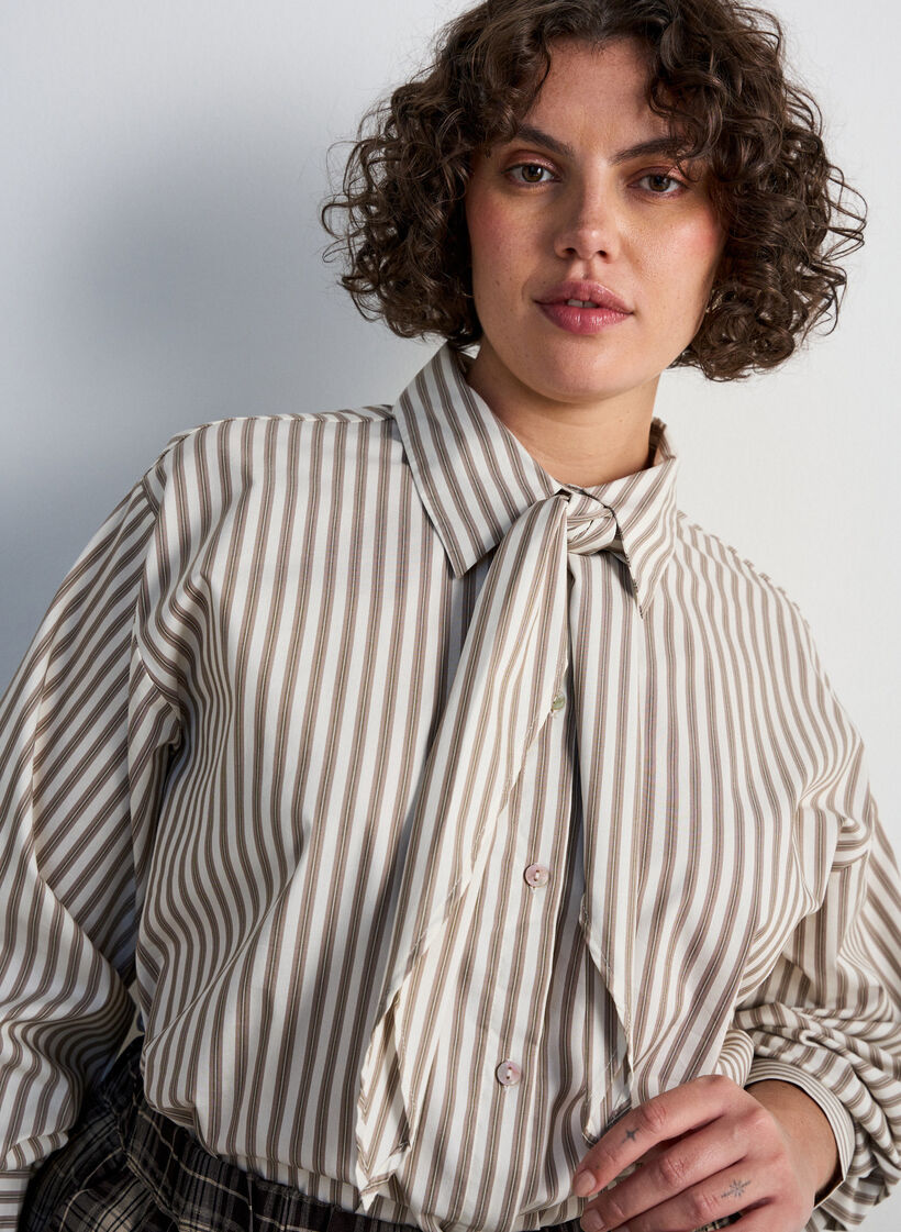 Gestreept overhemd met afneembare strik aan de hals, Beige, Model image number 3