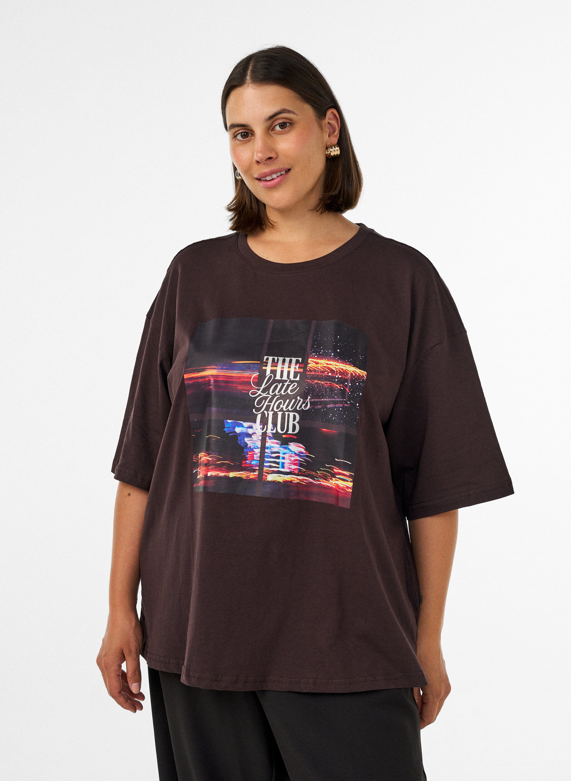 Oversized T-shirt met grote fotoprint, Bruin, Model