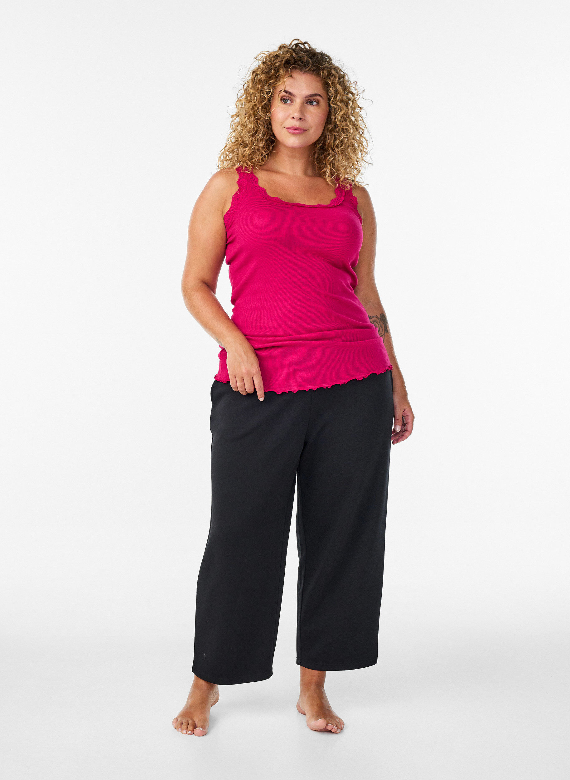 Zizzi Top met kant, Roze, Model image number 1