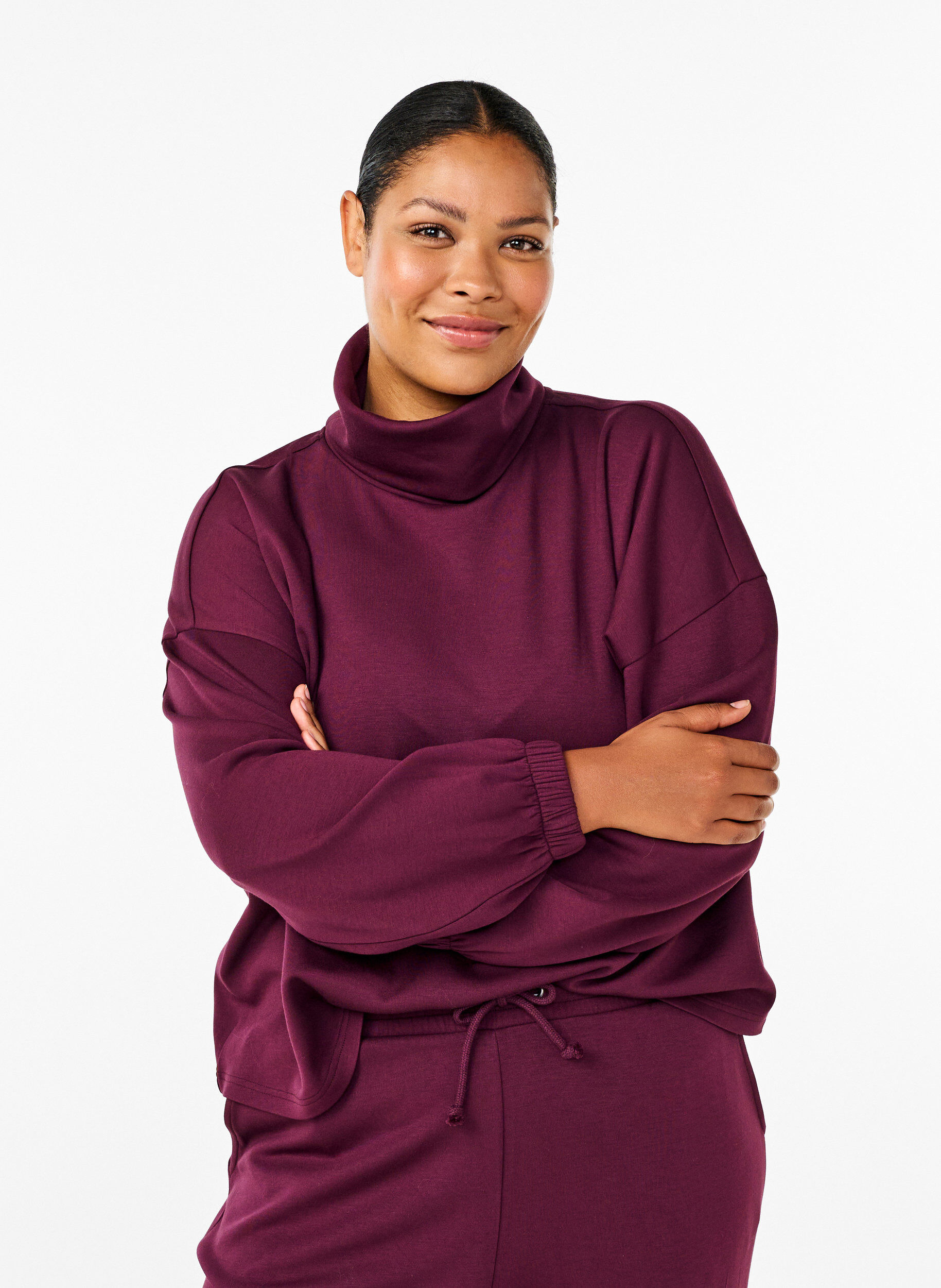 Blouse met turtleneck in modalmix, Donker Bordeaux, Model