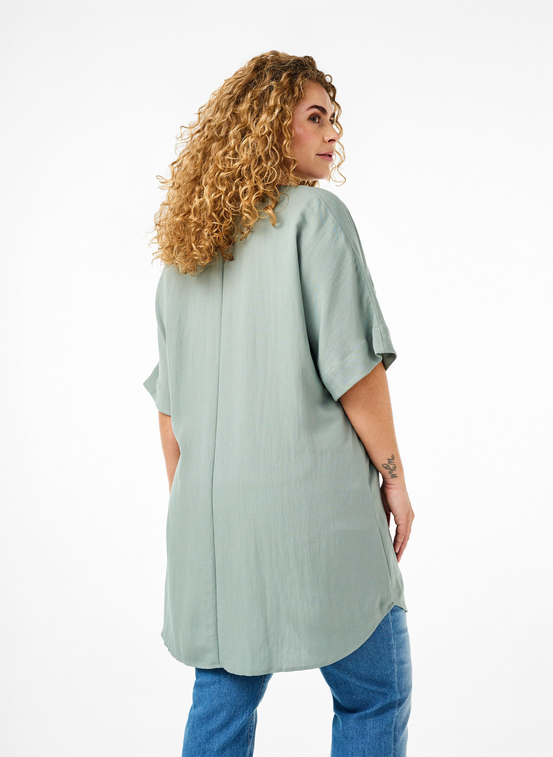 Zizzi Tuniek van viscose met korte mouwen, Chinois Green, Model image number 1
