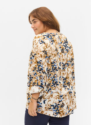 100% viscose blouse met bloemenprint100% viscose blouse met bloemenprint, Ecru Flower, Model image number 1