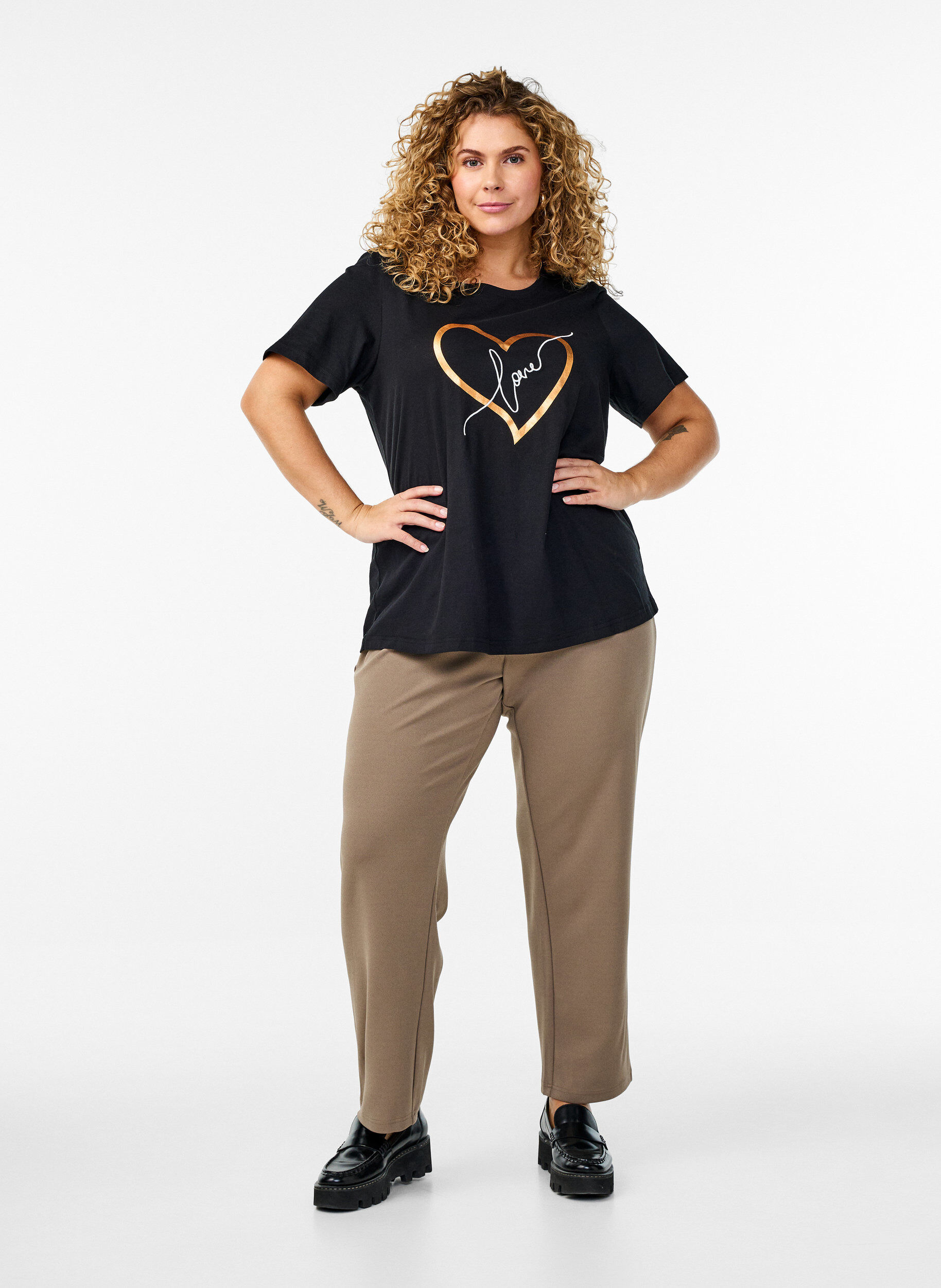 Zizzi FLASH - T-shirt met motief, Zwart, Model image number 1