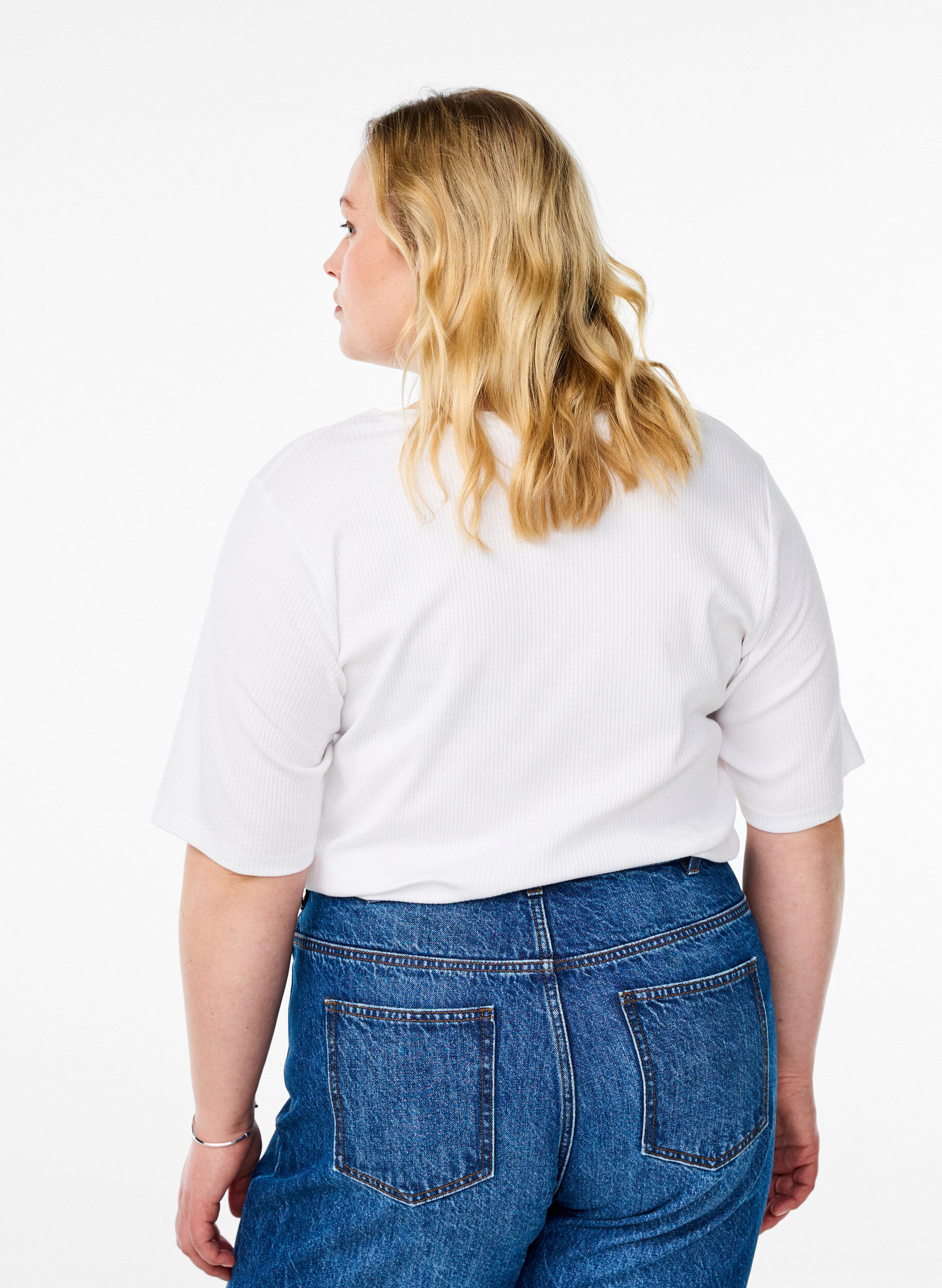 Zizzi Geribde jersey blouse met korte mouwen, Wit, Model image number 2