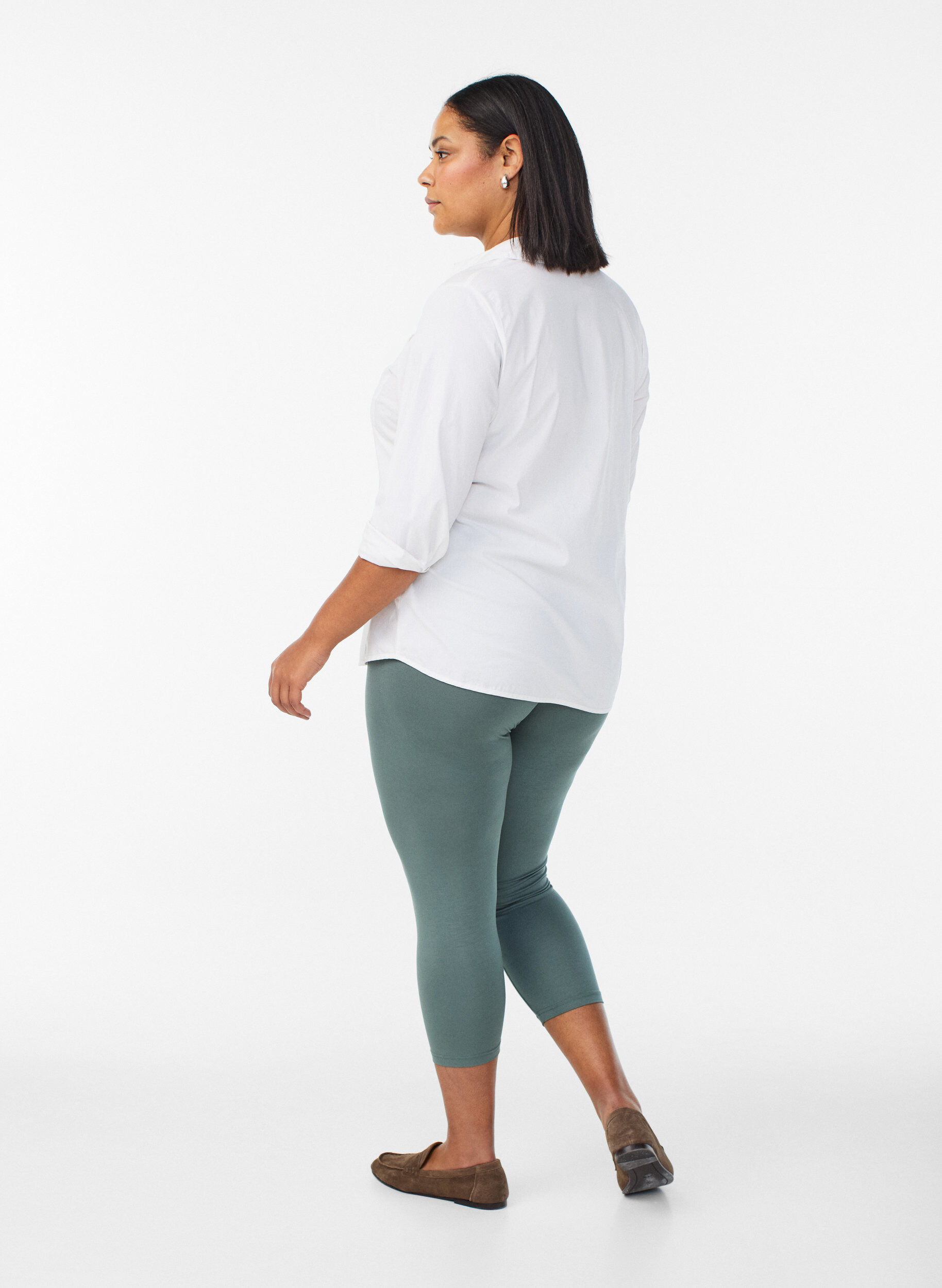 Zizzi Basic 3/4 legging in viscose, Groen, Model image number 2