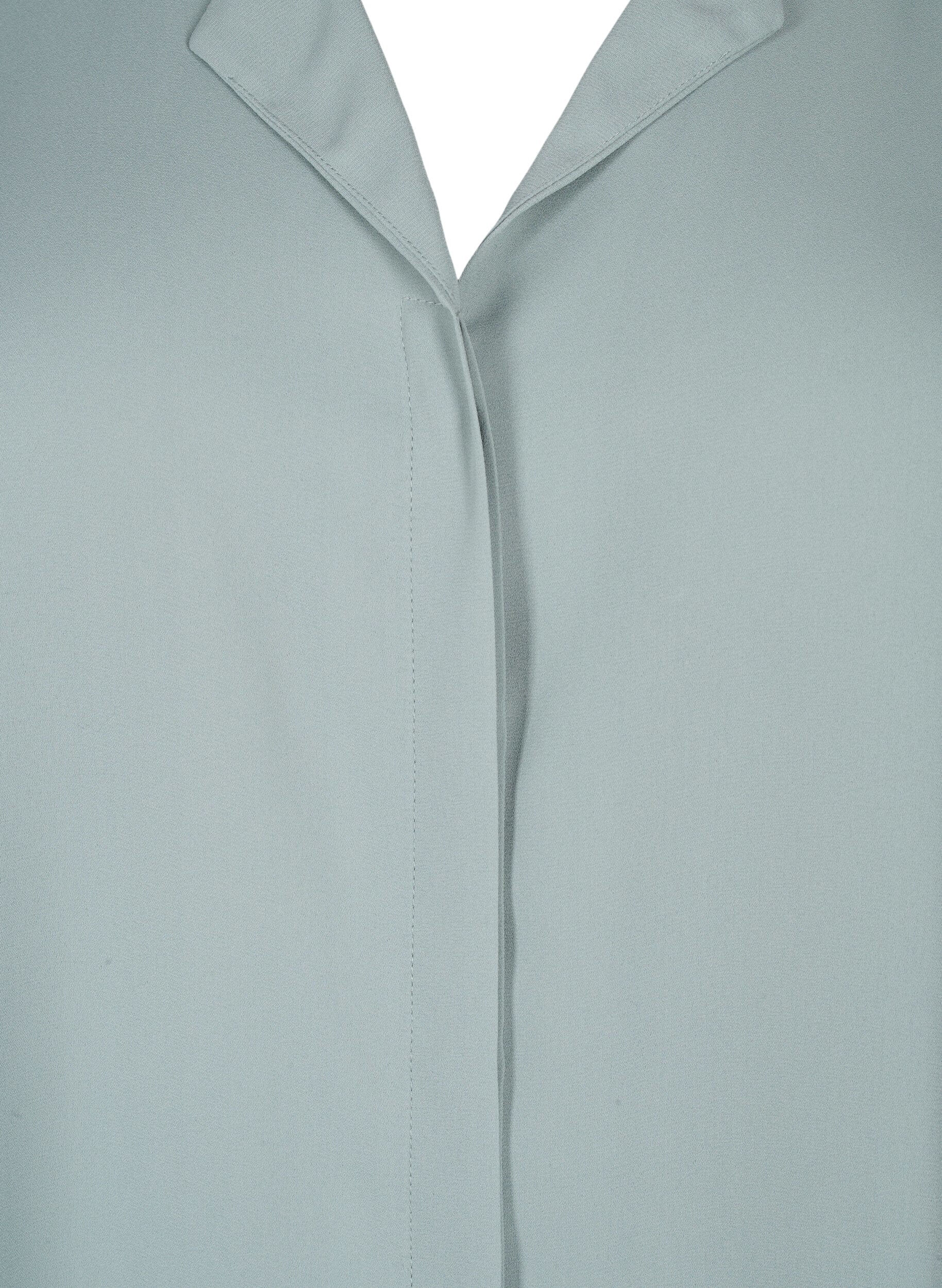 Zizzi Effen shirt met V-hals, Chinois Green, Packshot image number 2