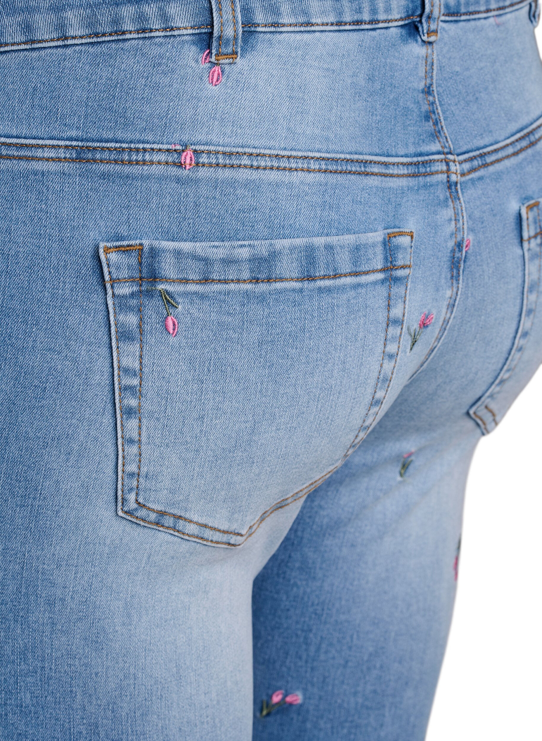Zizzi Bootcut jeans met geborduurde bloemen, Blauw, Packshot image number 3