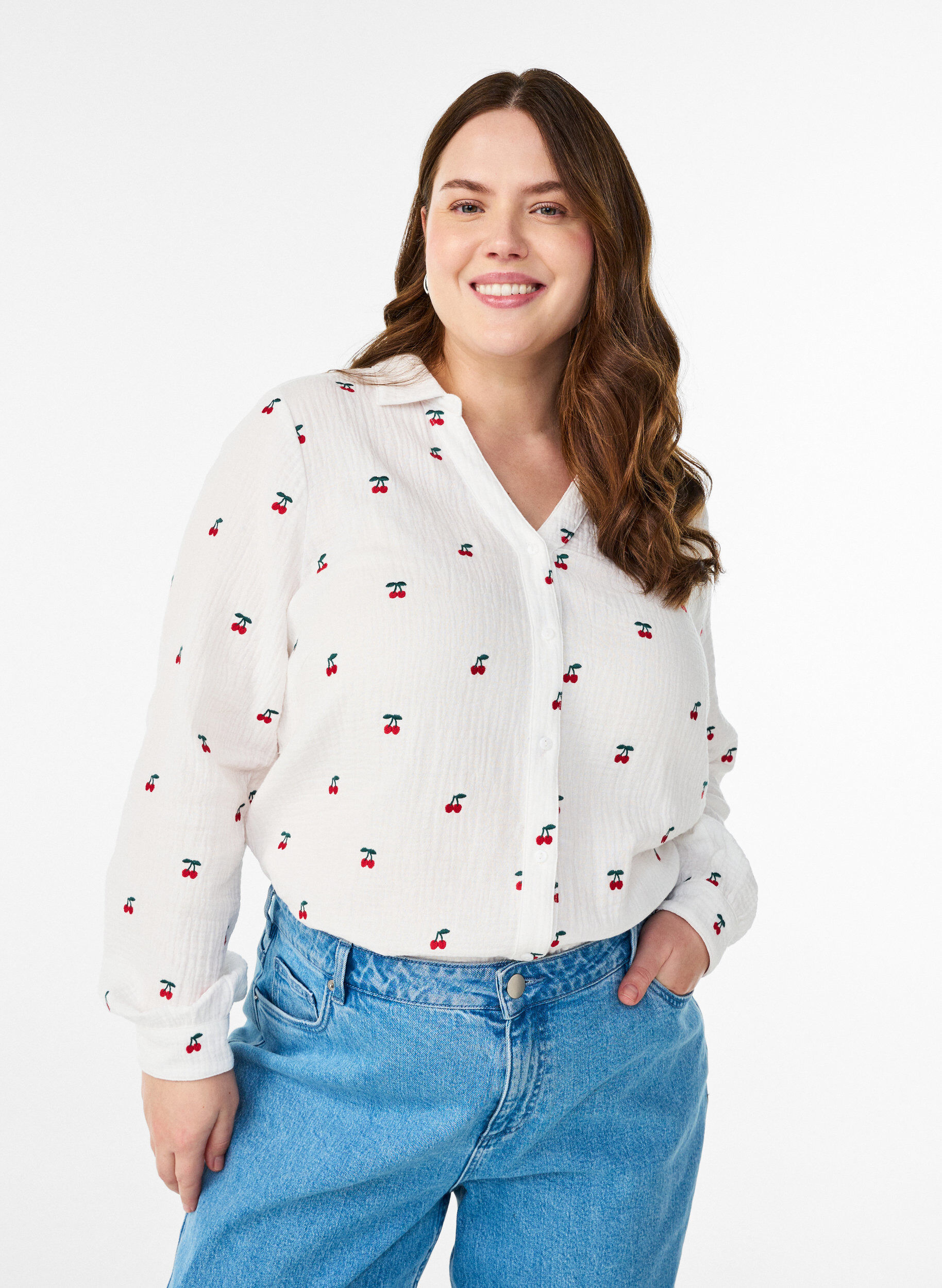 Zizzi Blouse van katoen mousseline met lange mouwen en geborduurde motieven, Vanille, Model image number 0