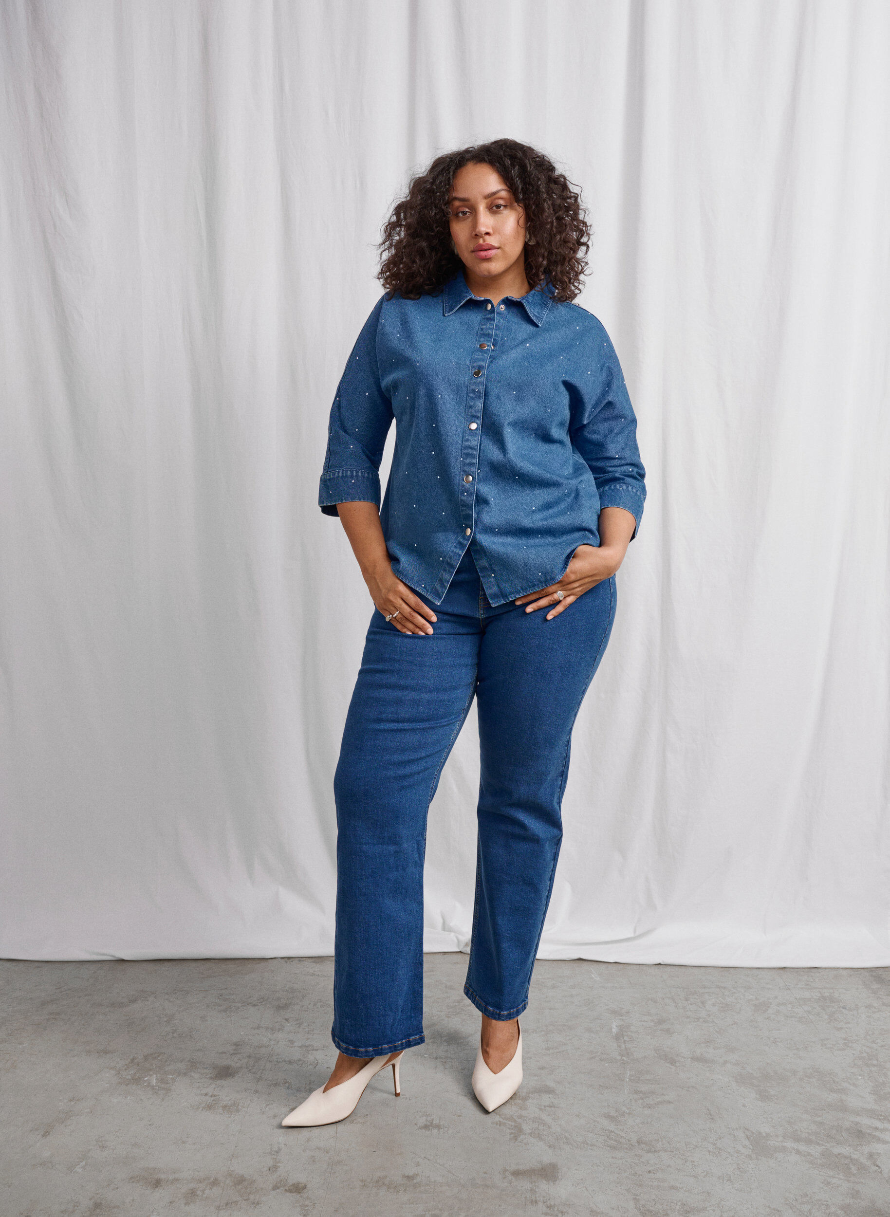 Zizzi  Gemma-jeans met hoge taille en rechte pasvorm, Blauw, Image image number 0