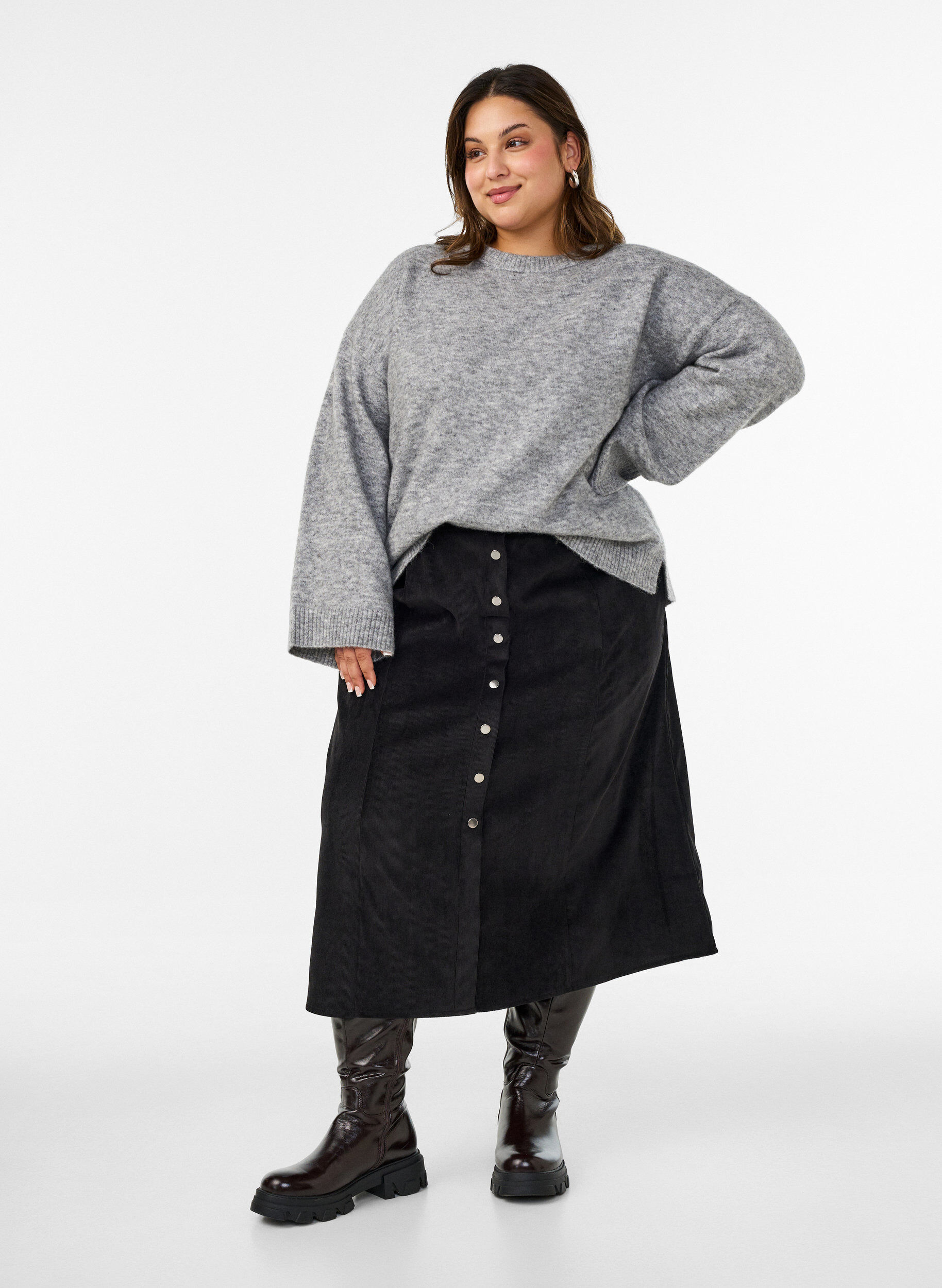 A-lijn corduroy rok met knopen, Zwart, Model