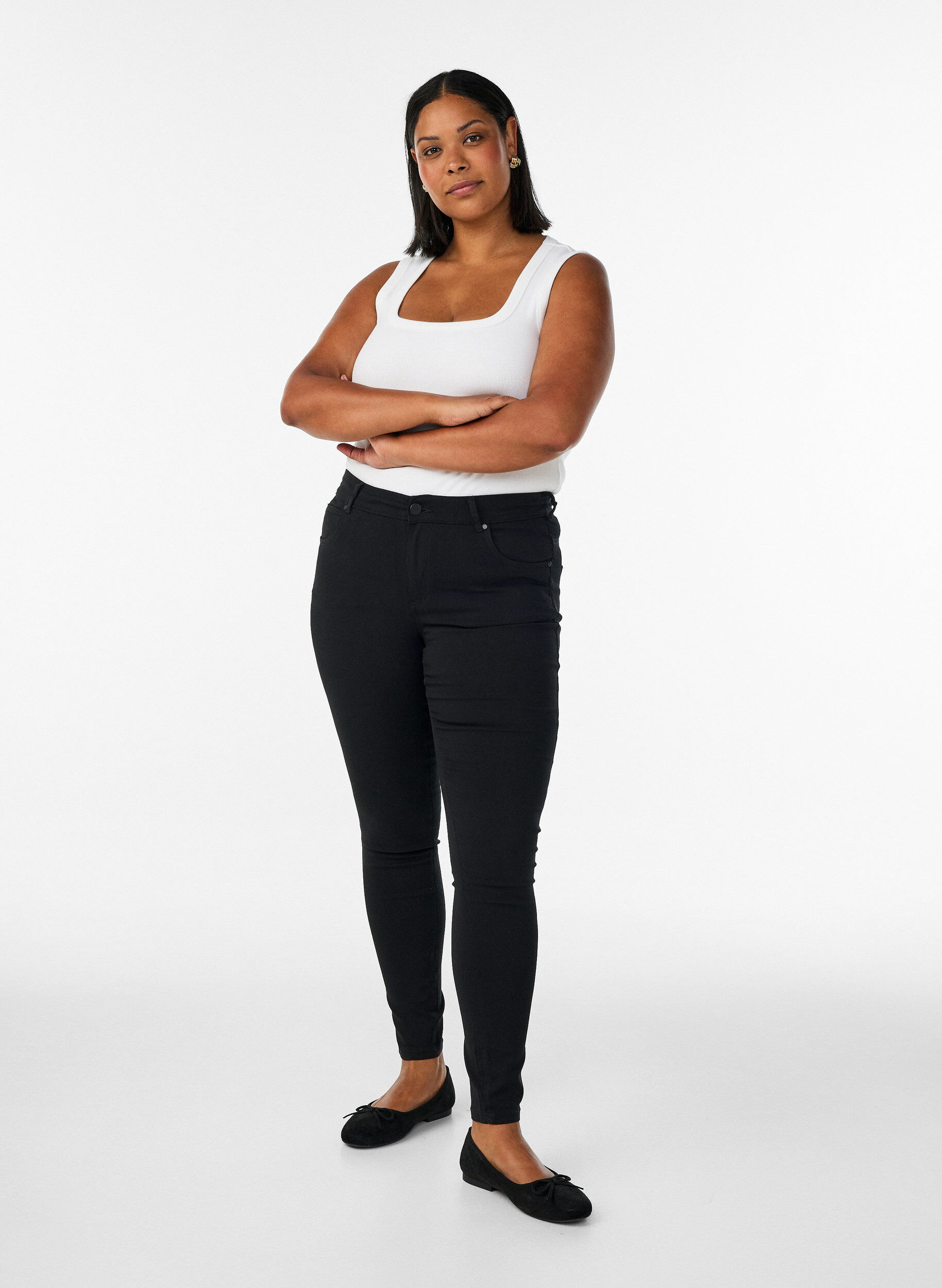 Slim fit broek met zakken, Zwart, Model