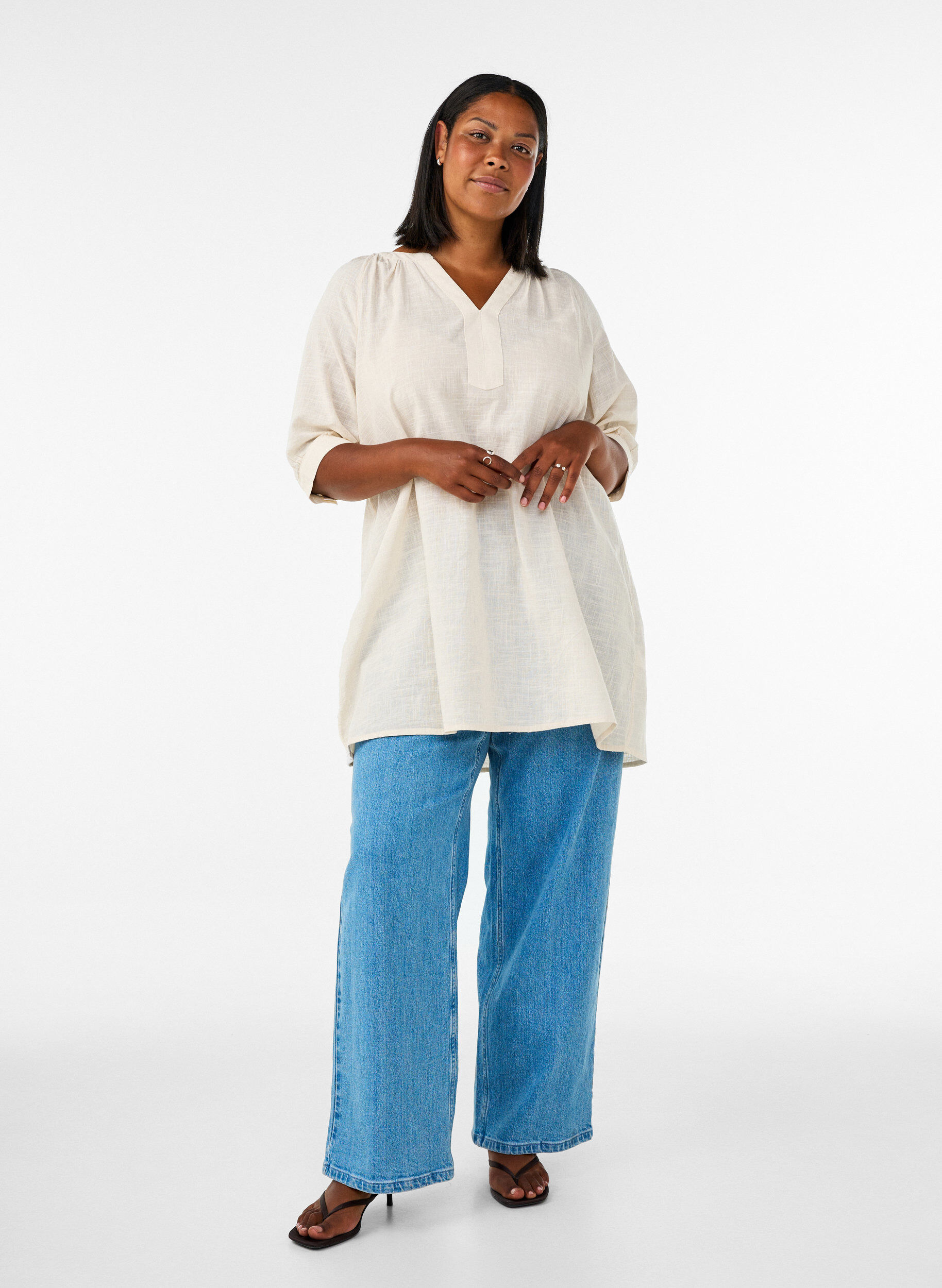 ZizziKatoenen tuniek met V-hals, Vanille, Model image number 1