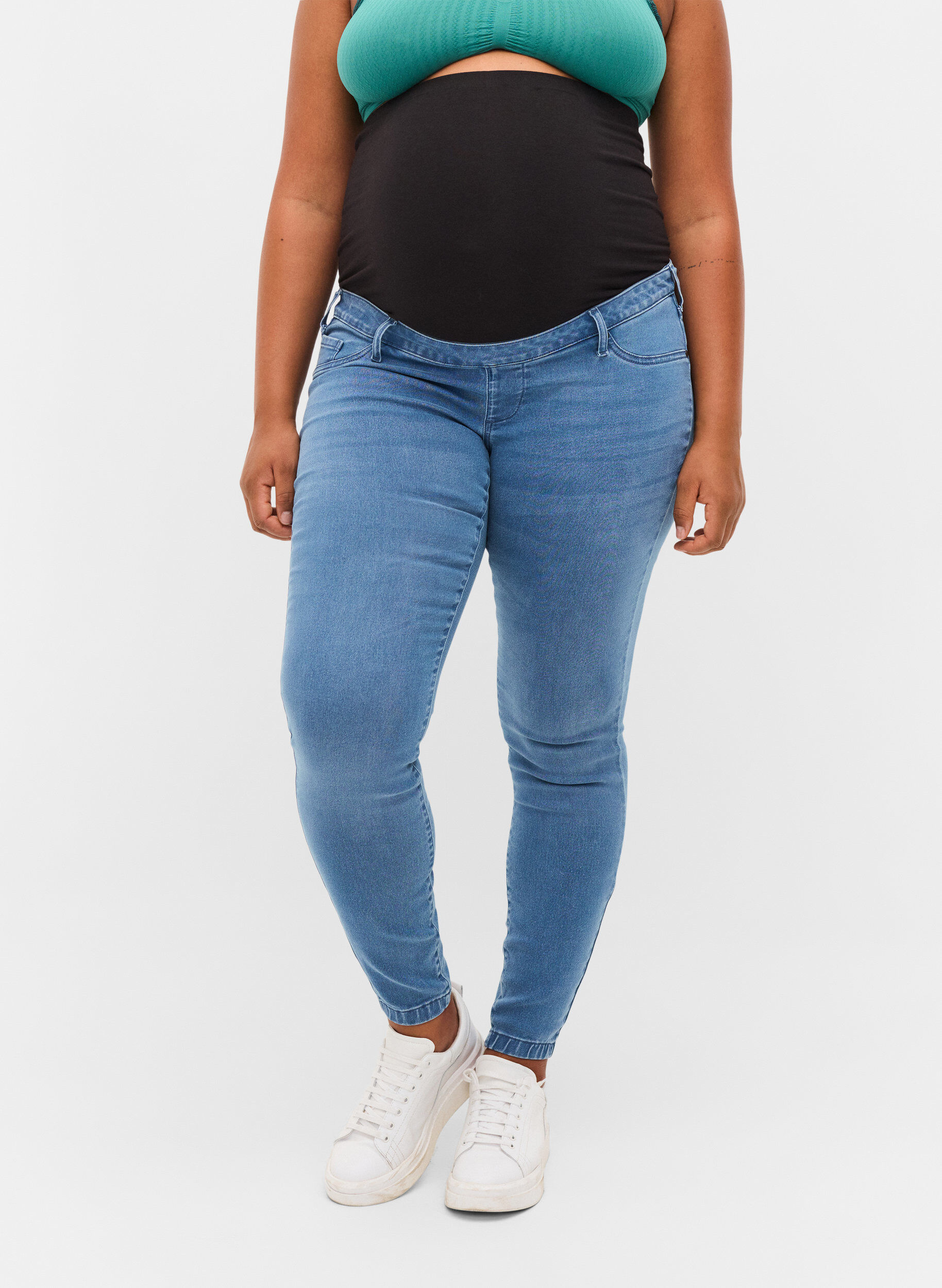 Zizzi Zwangerschapsjegging van katoenmix, Light blue denim, Model image number 2