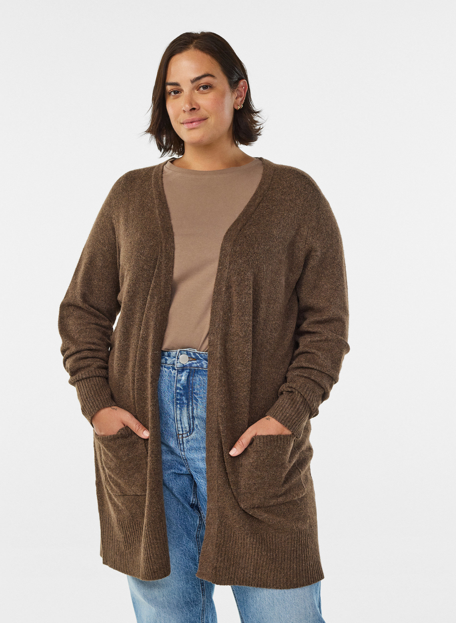 ZizziGeribd gebreid vest met zakken, Bruin, Model image number 0