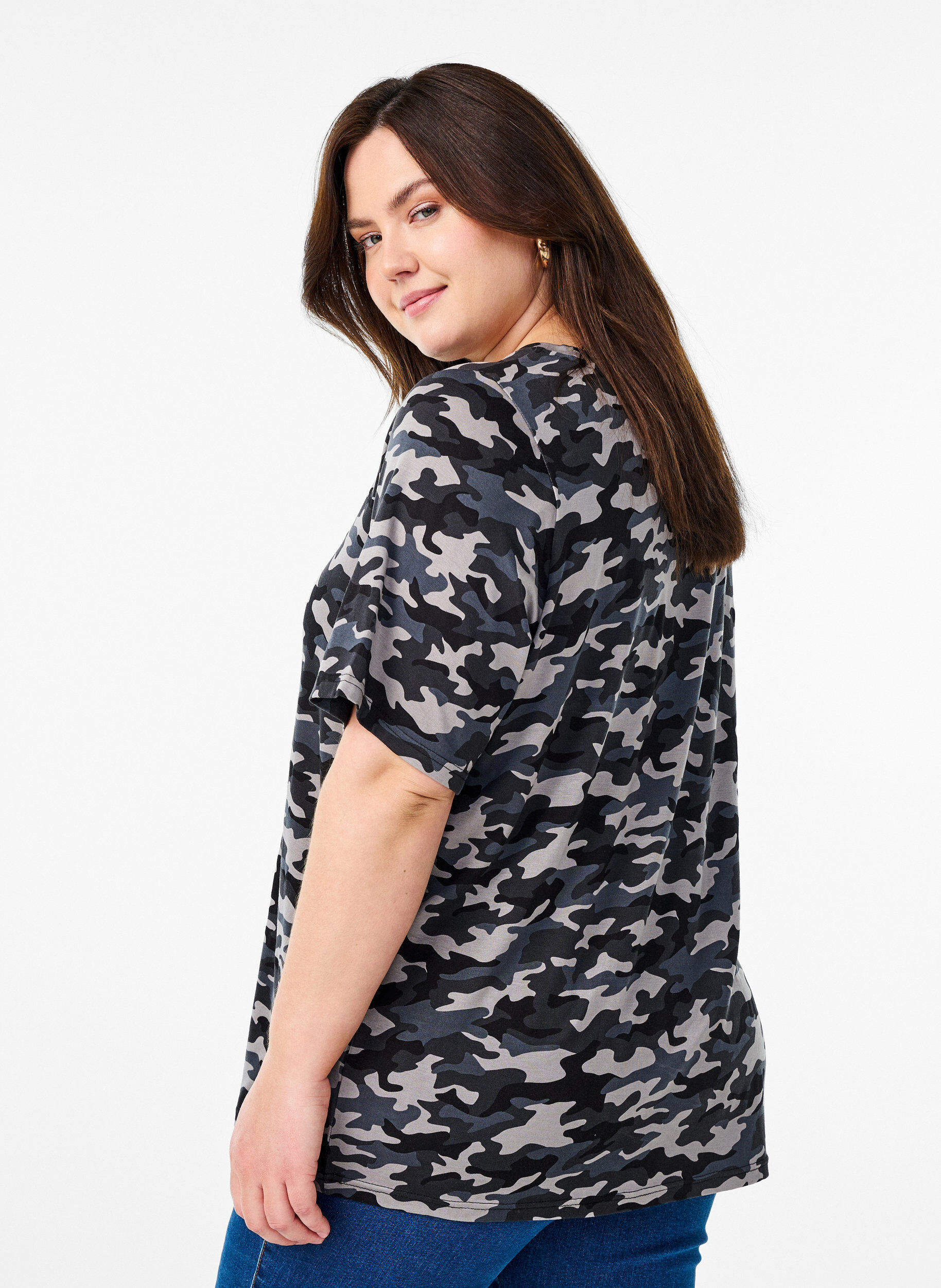 ZizziT-shirt met TENCEL&trade; Lyocell en camouflageprint, Grijs, Model image number 2