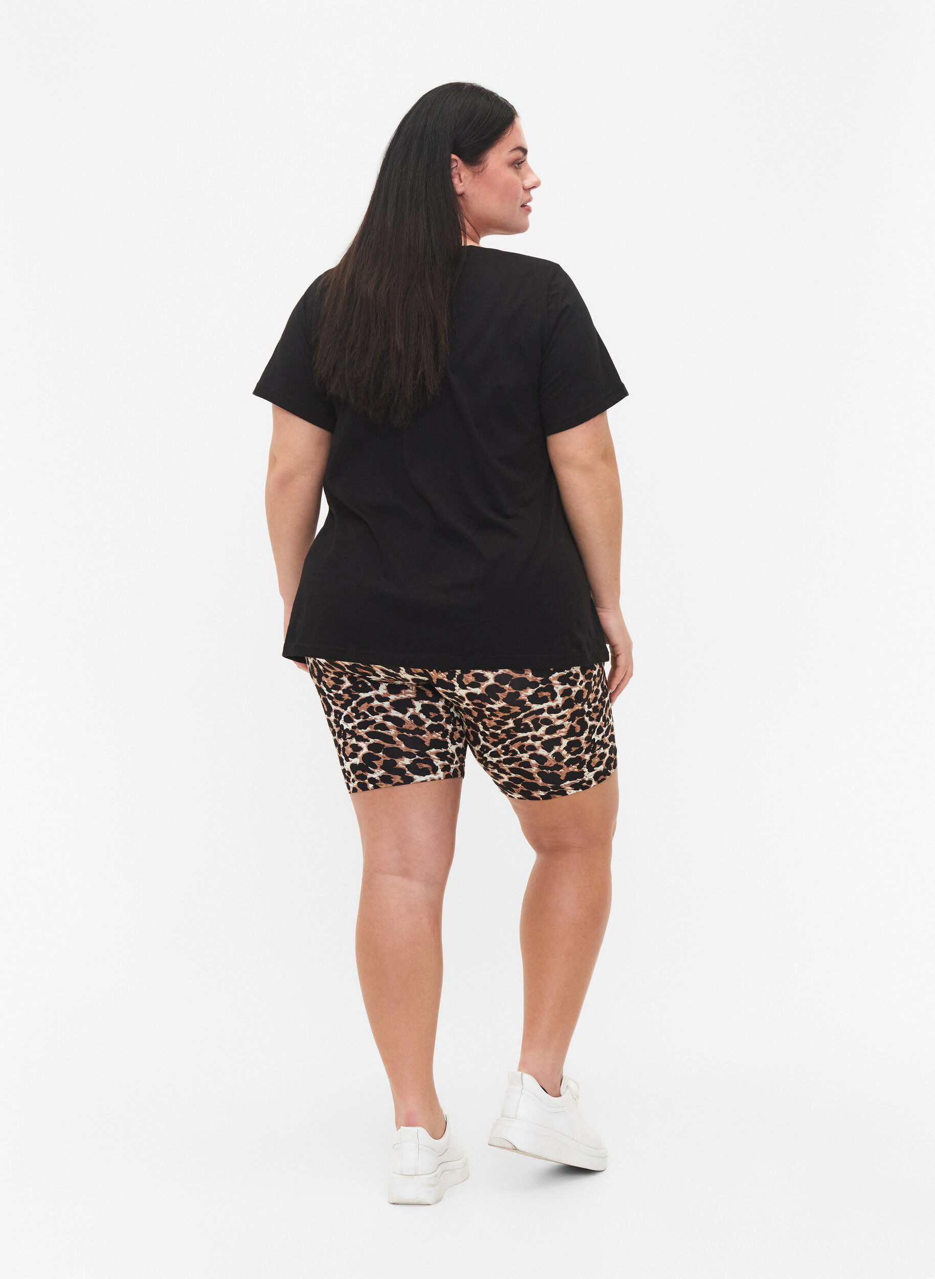 Zizzi 2-pack Biker shorts, Zwart, Model image number 2