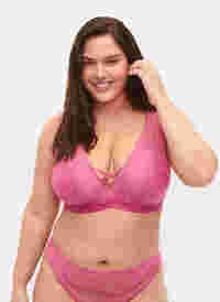 Support the breasts  - Kanten beha met koorddetails, Rose, Model