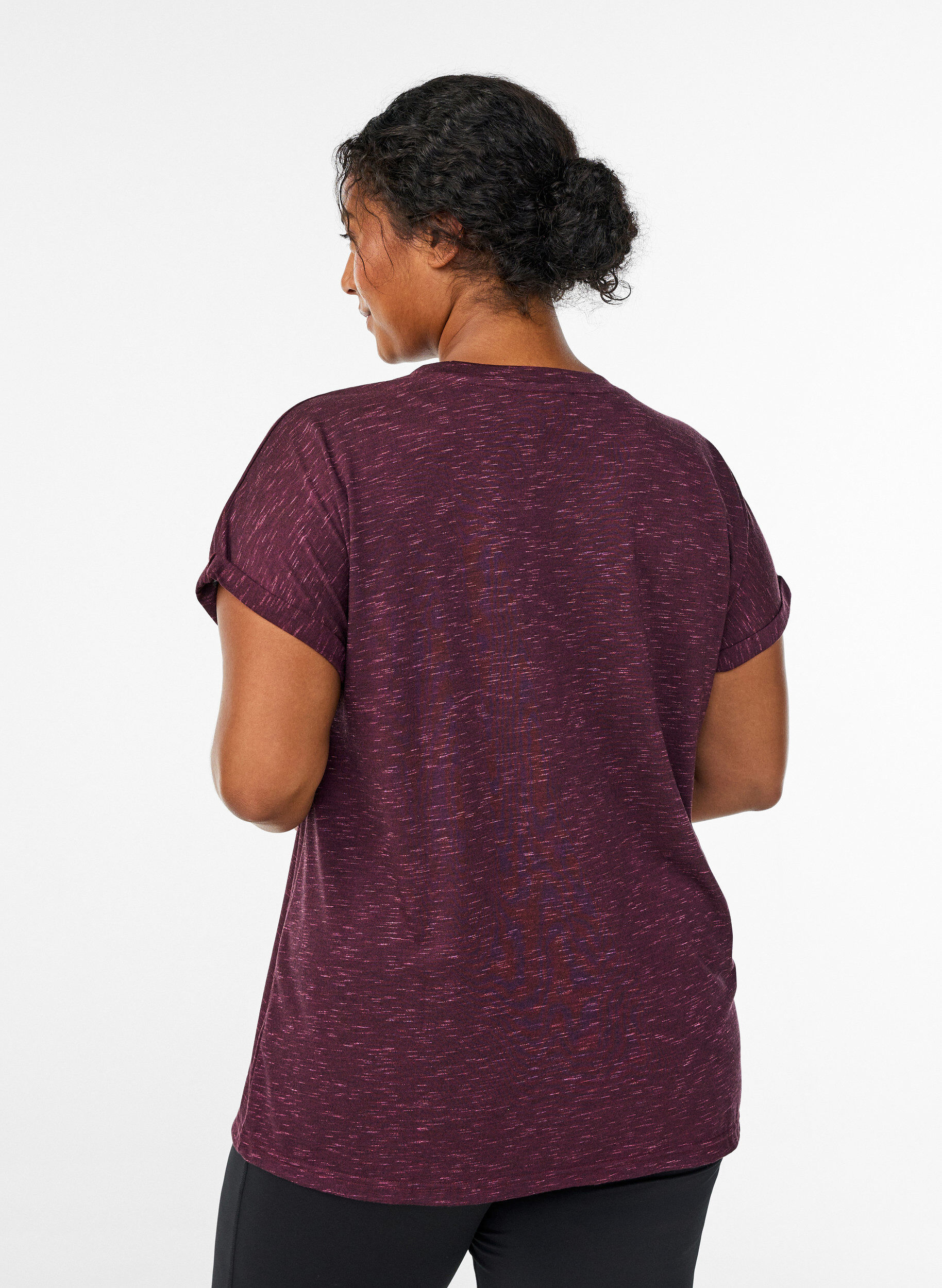 Zizzi Losse workout T-shirt met korte mouwen, Donker Bordeaux, Model image number 2