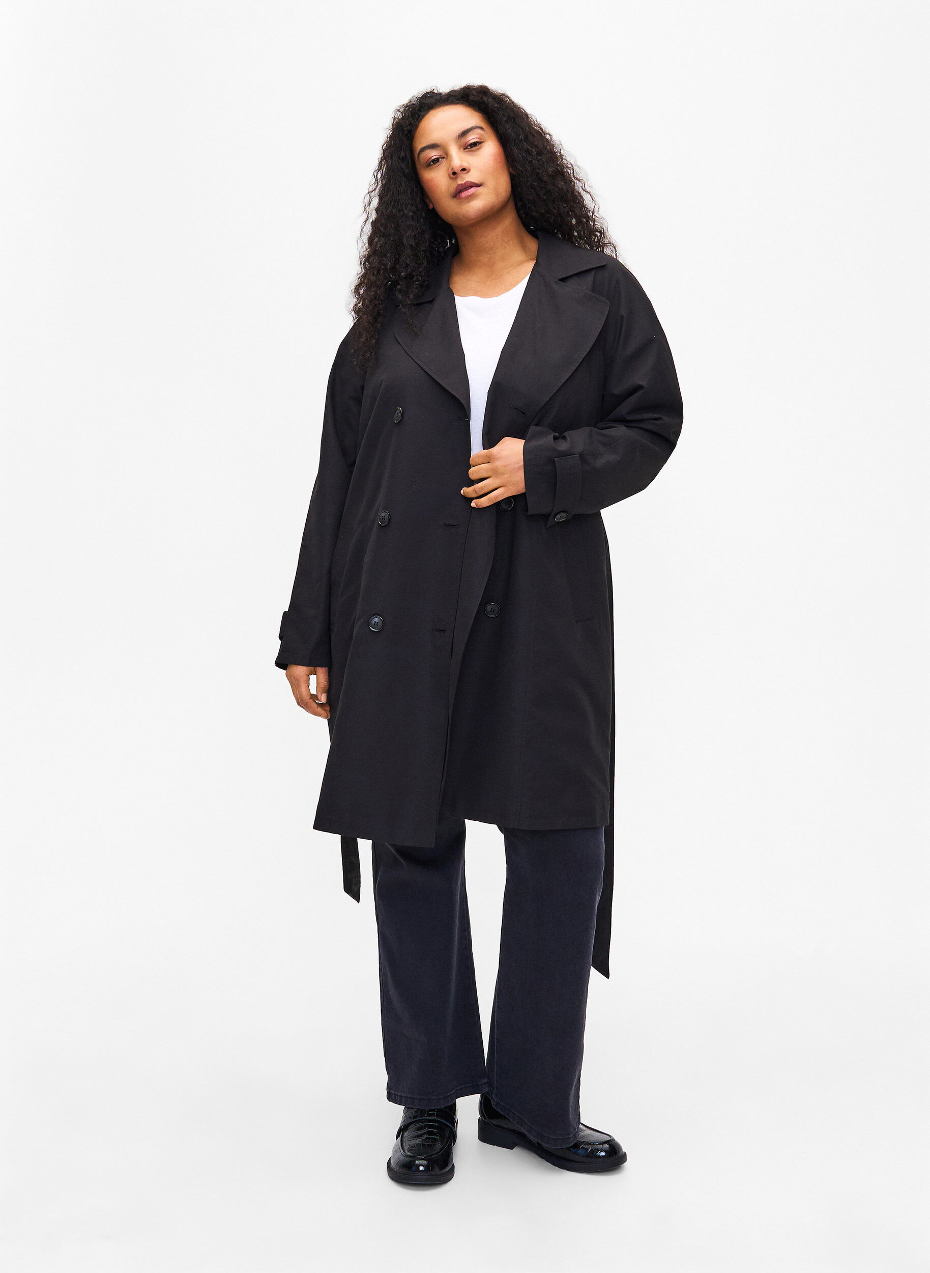 Zizzi Trenchcoat met riem en split, Black, Model image number 3