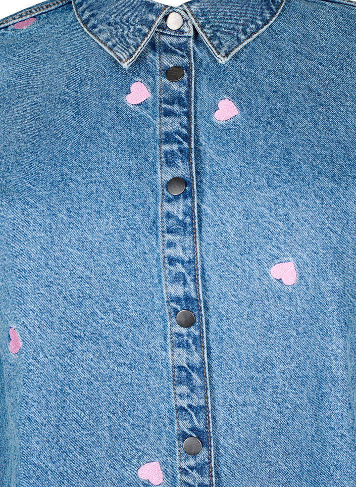 Losse denimshirt met geborduurde hartjes, Light Blue Heart, Packshot image number 2