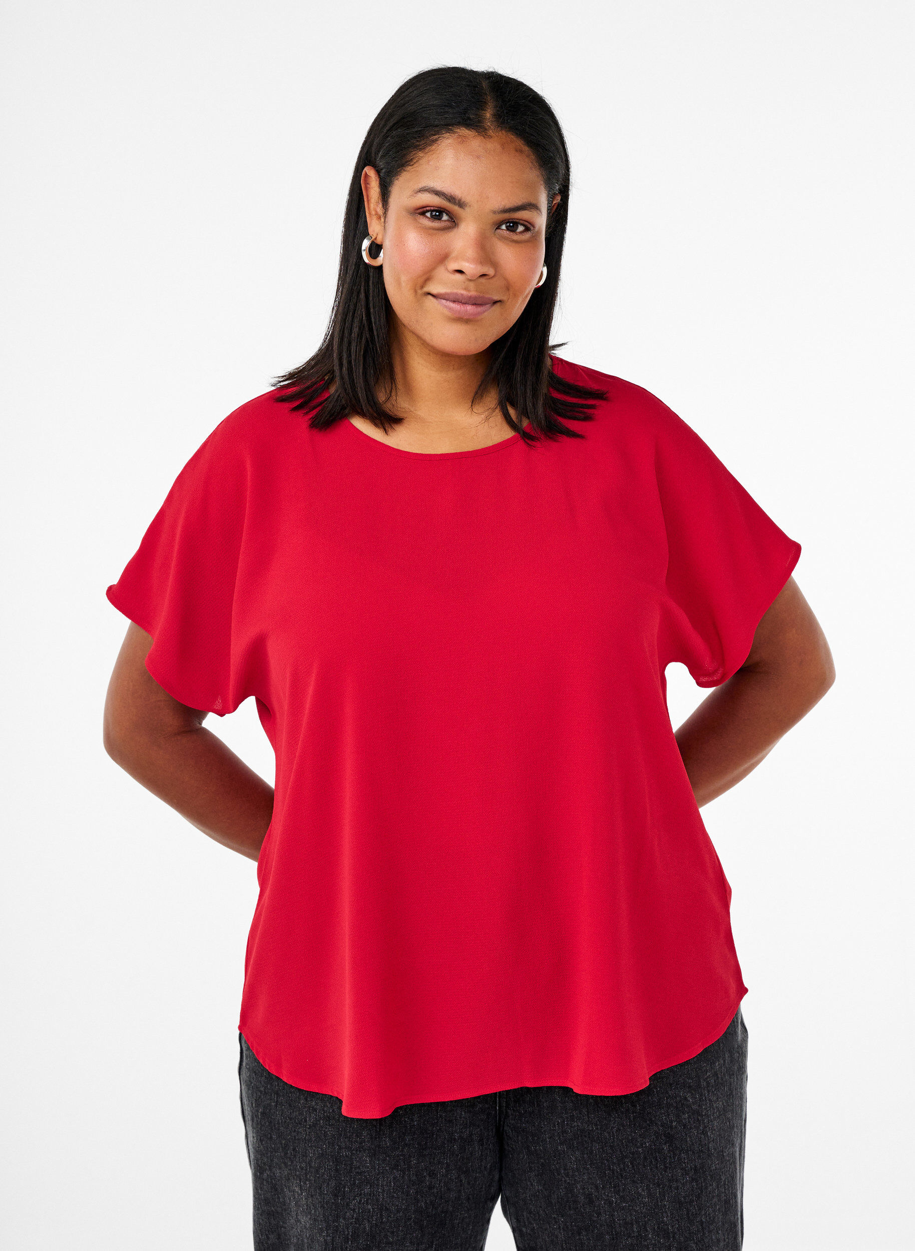 Zizzi Blouse met korte mouwen en een ronde halslijn, Rood, Model image number 0