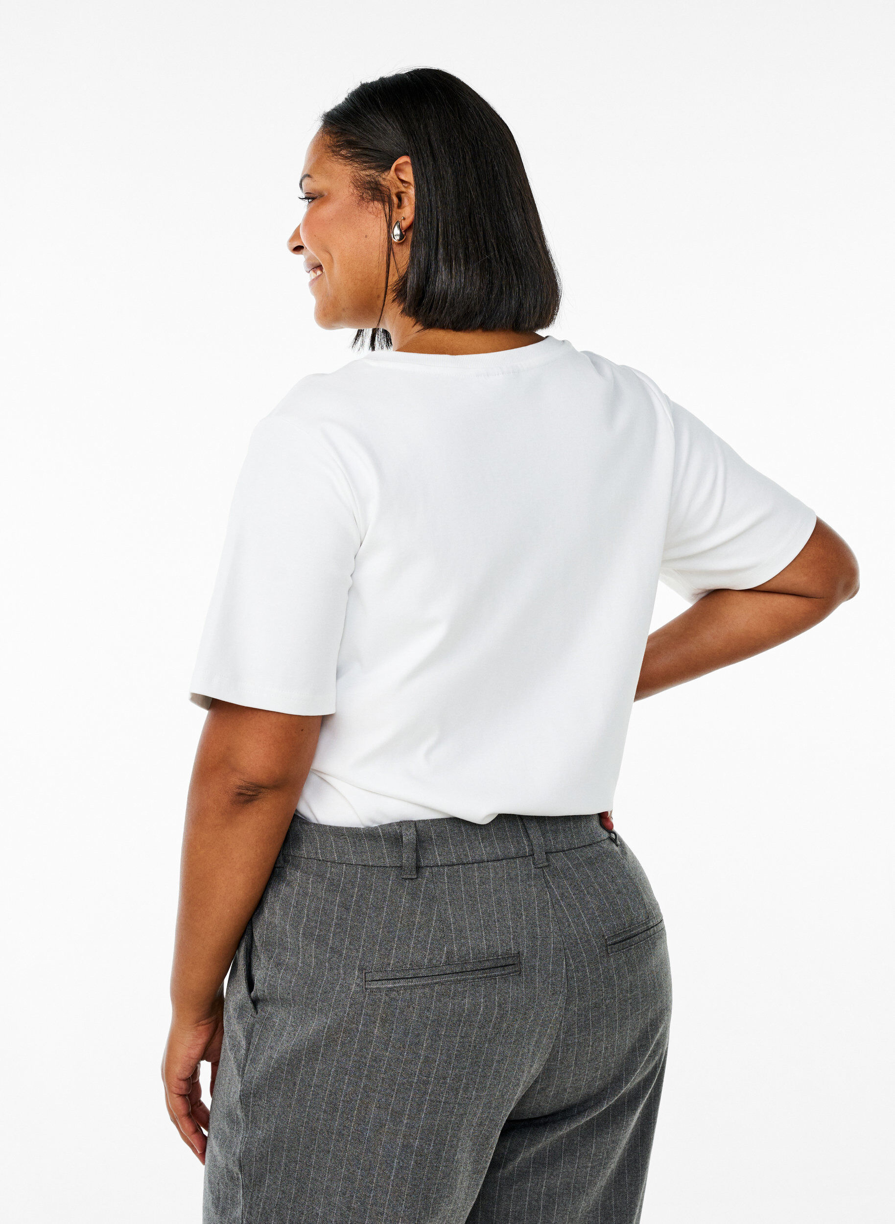 Zizzi Basic V-hals T-shirt in biologisch katoen, Wit, Model image number 2