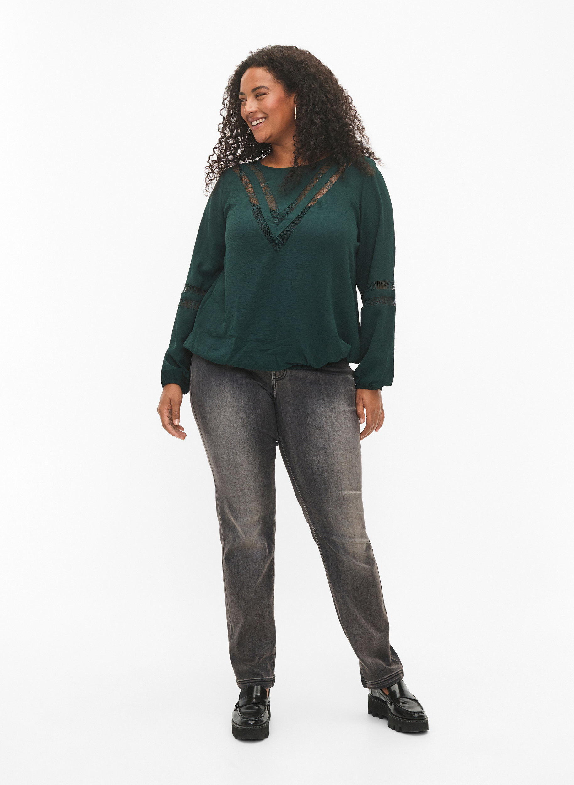 Zizzi Blouse met lange mouwen en kant, Scarab, Model image number 2