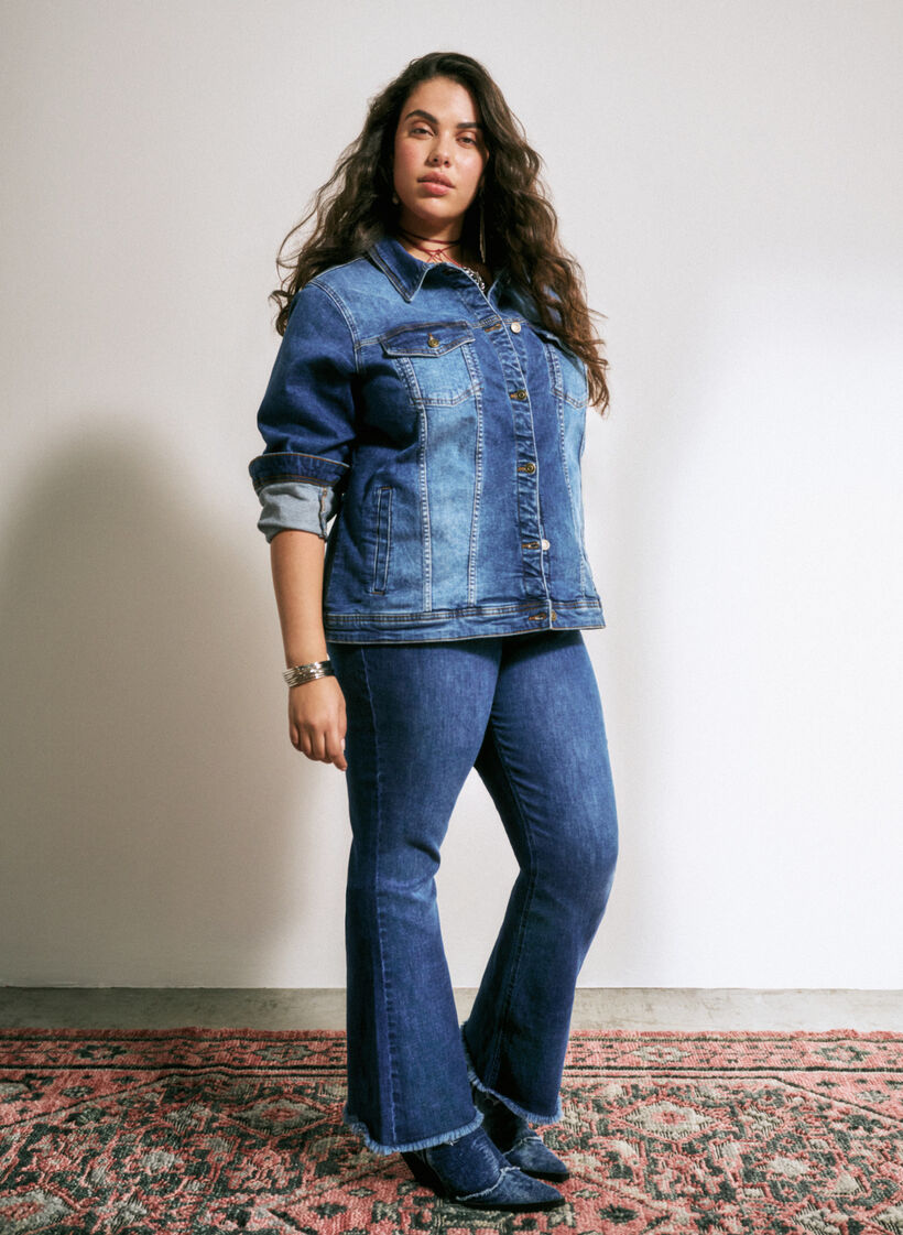 Ellen bootcut jeans met rauwe rand, Blue denim, Image