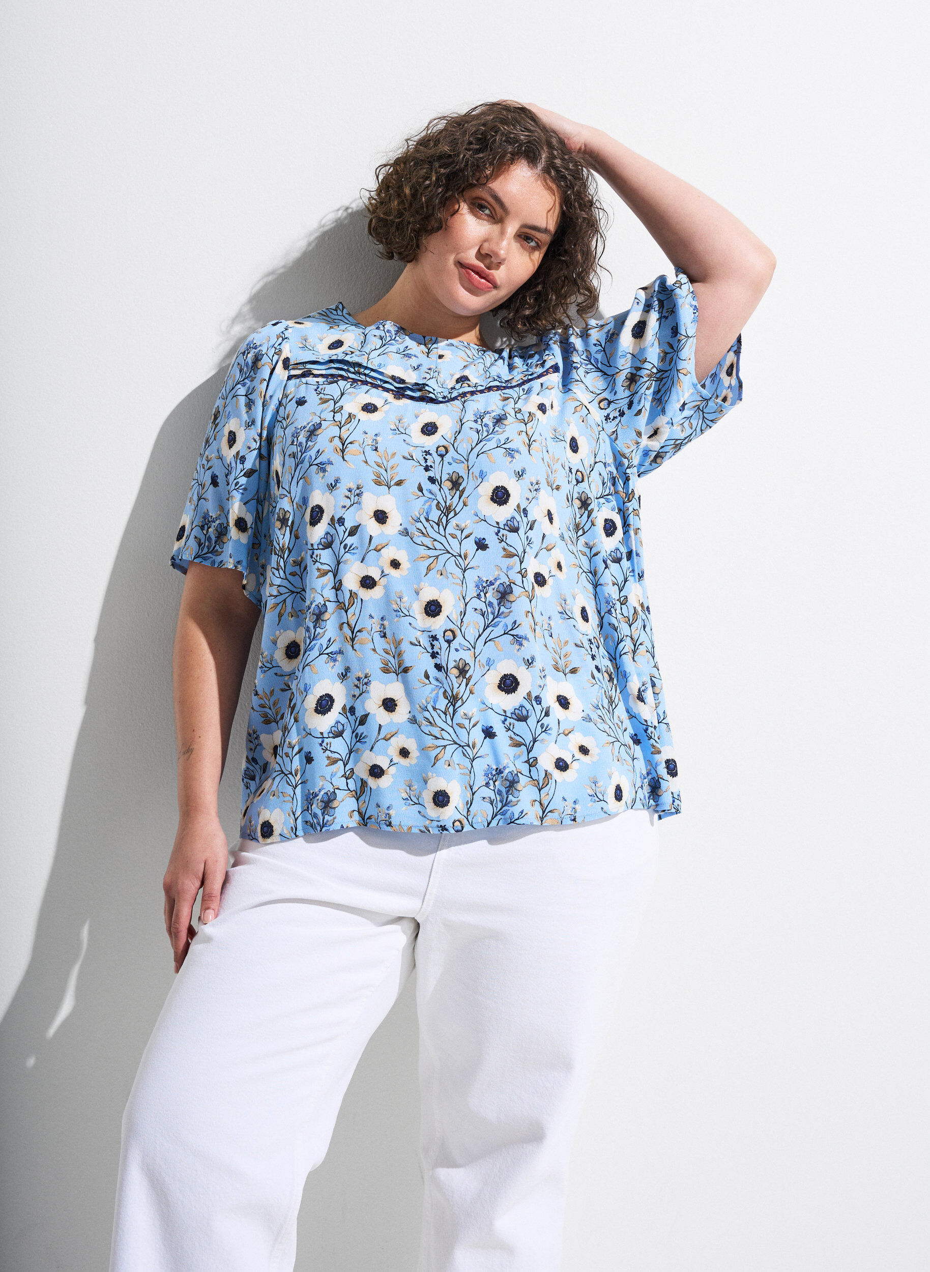 Bloemenblouse met korte mouwen