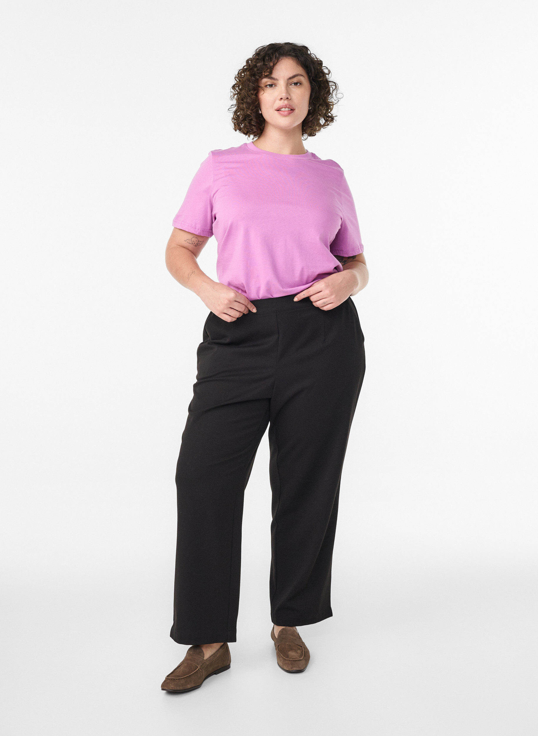 Zizzi Basic katoenen T-shirt met ronde hals, Paars, Model image number 1