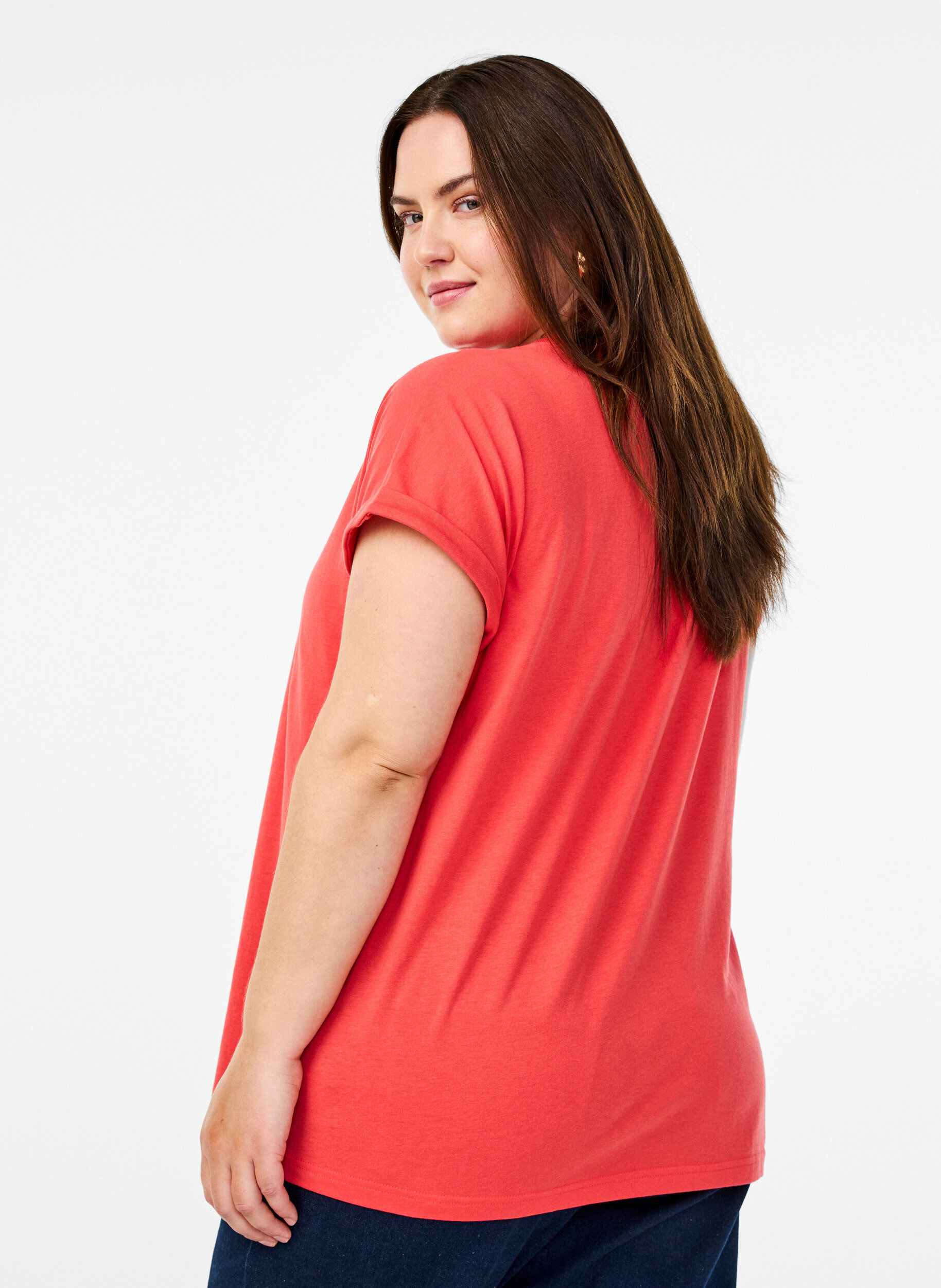 Zizzi T-shirt met korte mouwen in een katoenmix, Rood, Model image number 2
