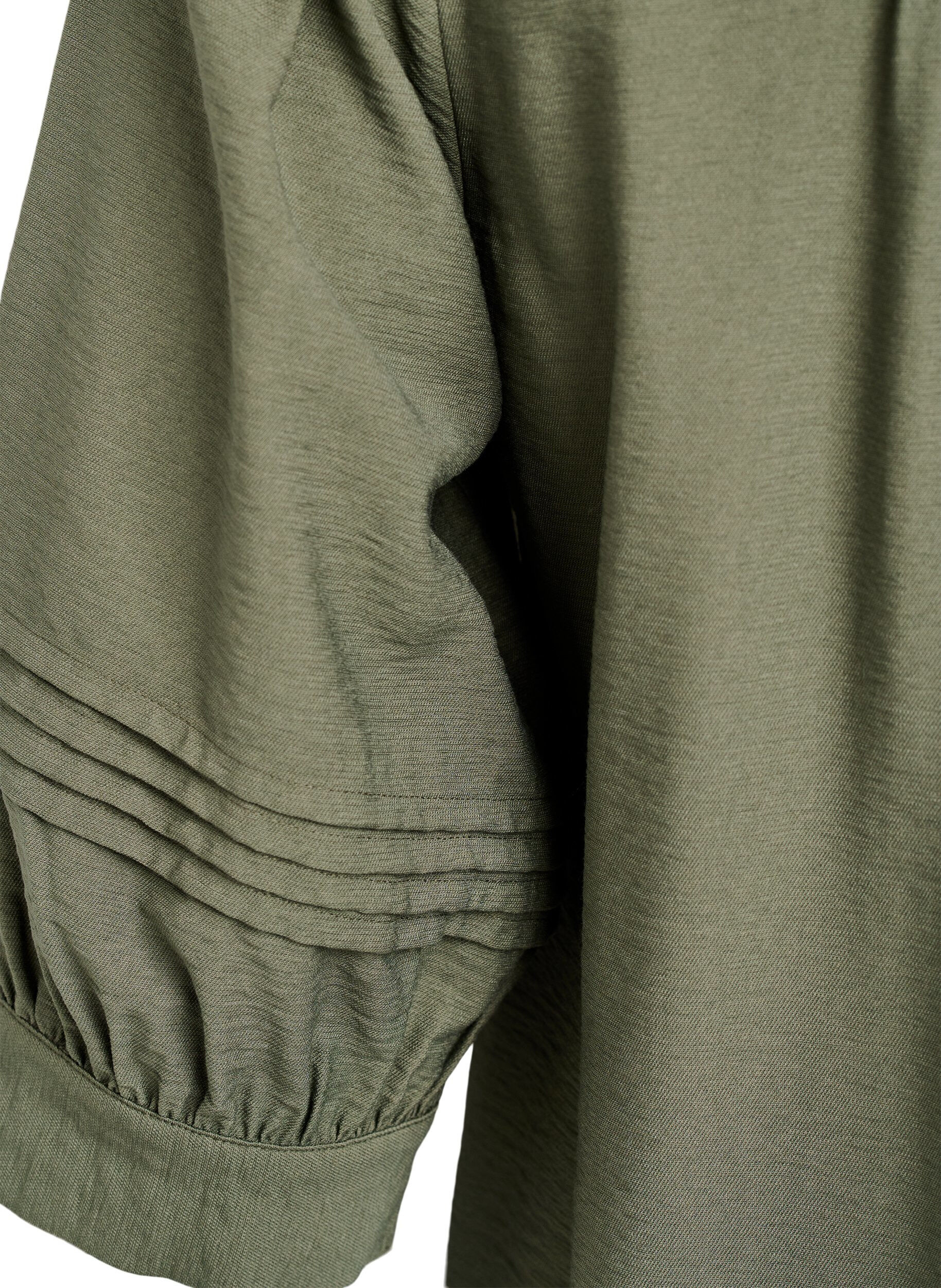 Zizzi Blouse met 3/4 mouwen en decoratieve plooien, Groen, Packshot image number 3