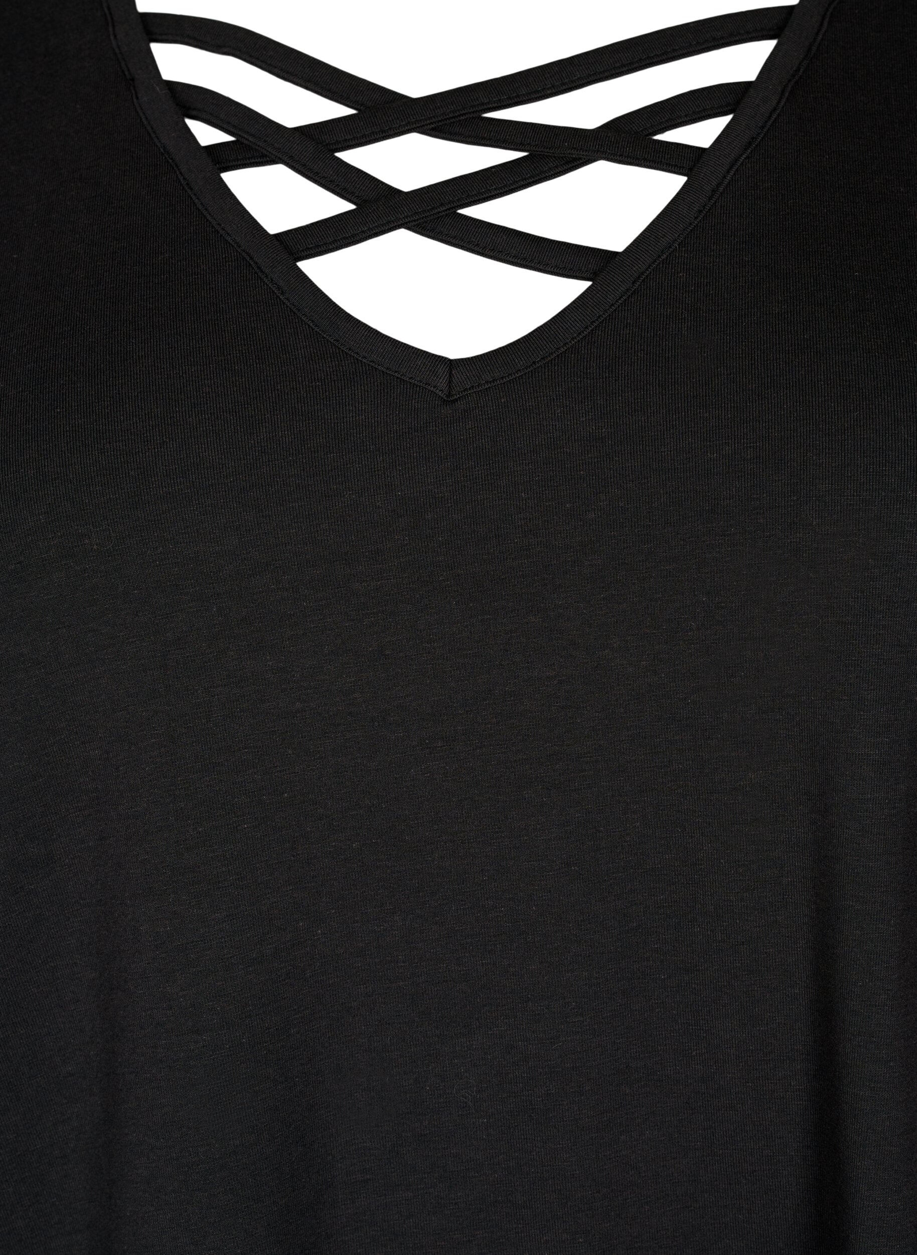 Zizzi T-shirt met v-hals en kruisdetail, Black, Packshot image number 2