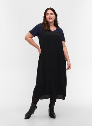 Midi-jurk in viscose met dunne bandjes, Black, Model image number 2