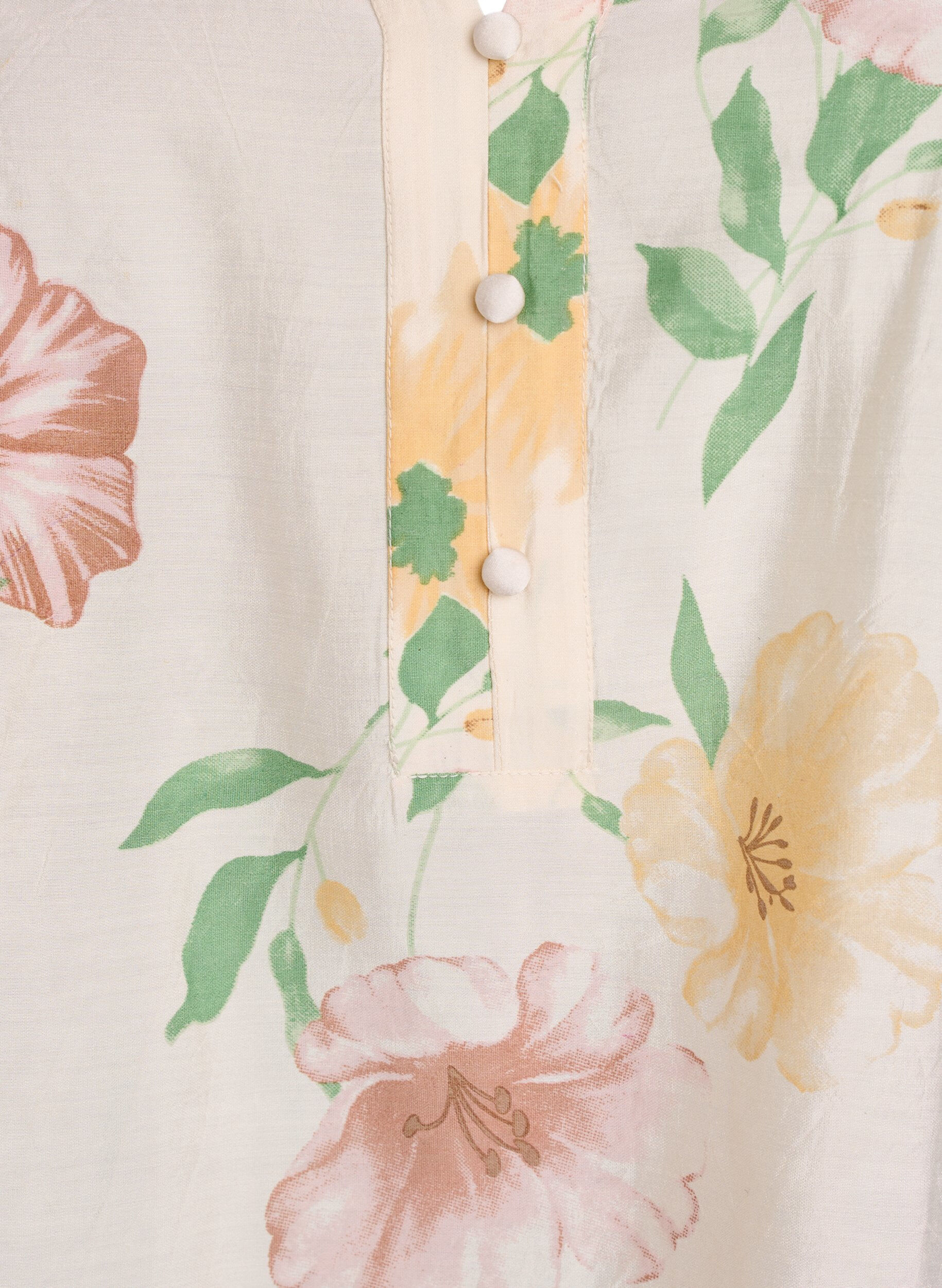 Zizzi Bloemenblouse met rucheskraag en mouwen 1/2, Beige, Packshot image number 2