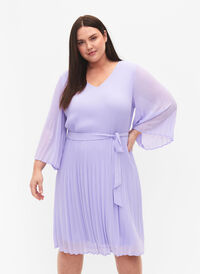 Geplooide jurk met 3/4 mouwen, Lavender, Model