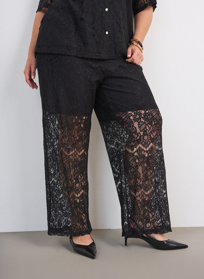 Kanten blouse met decoratieve knopen, Zwart, Model image number 3